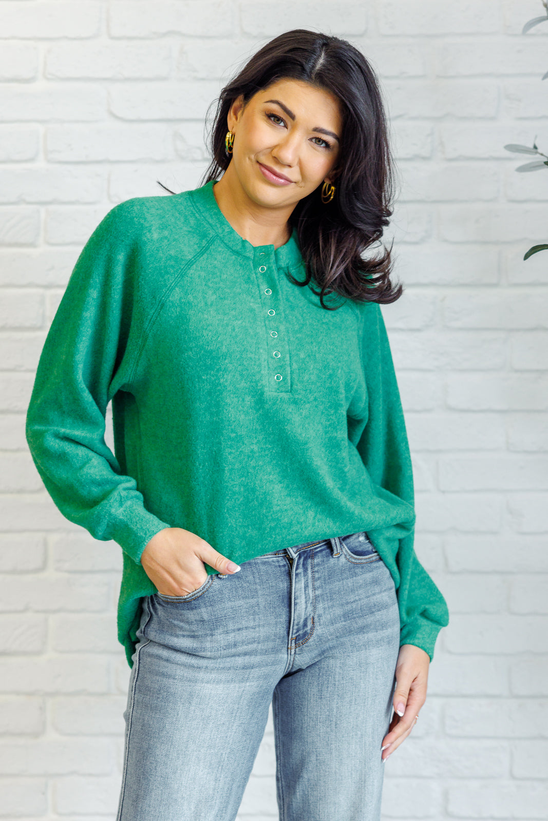 Keeping it Real Brushed Melange Hacci Long Sleeve Tee in Forest Green | Soft Casual Women's Top for Fall & Winter | Perfect for Layering, Coffee Dates and Weekend Outfits