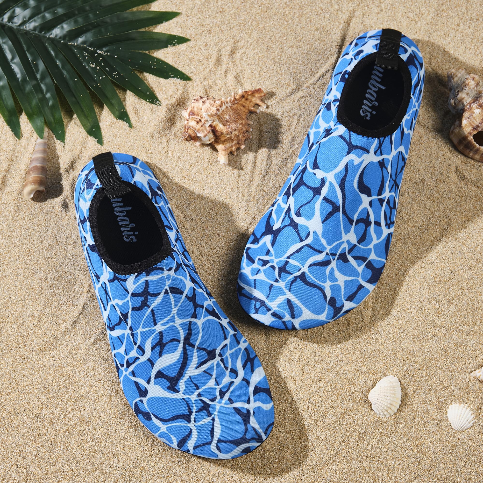 **Men's & Women's Quick-Dry Water Shoes - Barefoot Aqua Socks for Beach, Swim, Surf, Yoga, Camping & Outdoor Activities**