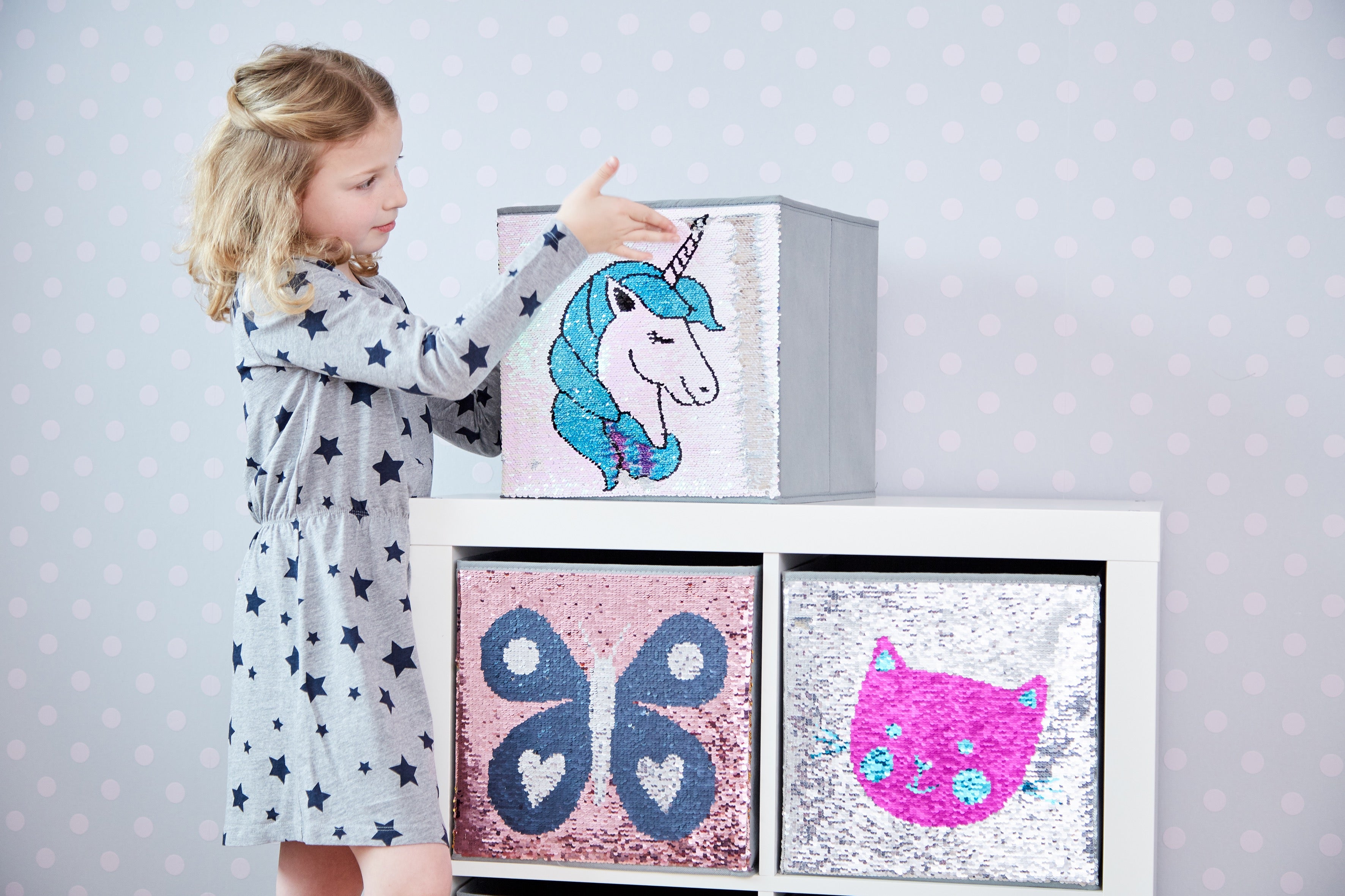 Magic Sparkly Butterfly Jewelry Storage Box - Elegant Organizer for Rings, Earrings & Necklaces - Perfect for Home, Travel & Gift Giving