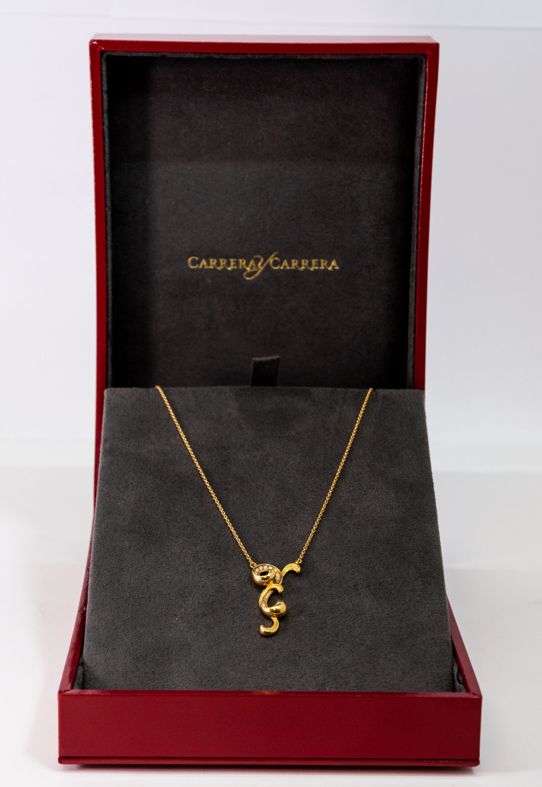 Carrera Y Carrera Origen 18K Yellow Gold Diamond Pendant Necklace for Women - Elegant Jewelry Gift for Anniversary, Birthday & Special Occasions