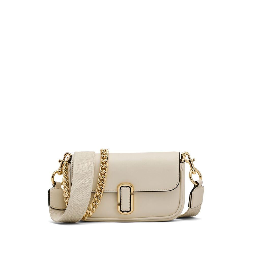 Stylish and Durable Bag 109 - Perfect for Work, Travel, and Everyday Use | Water-Resistant & Spacious Design