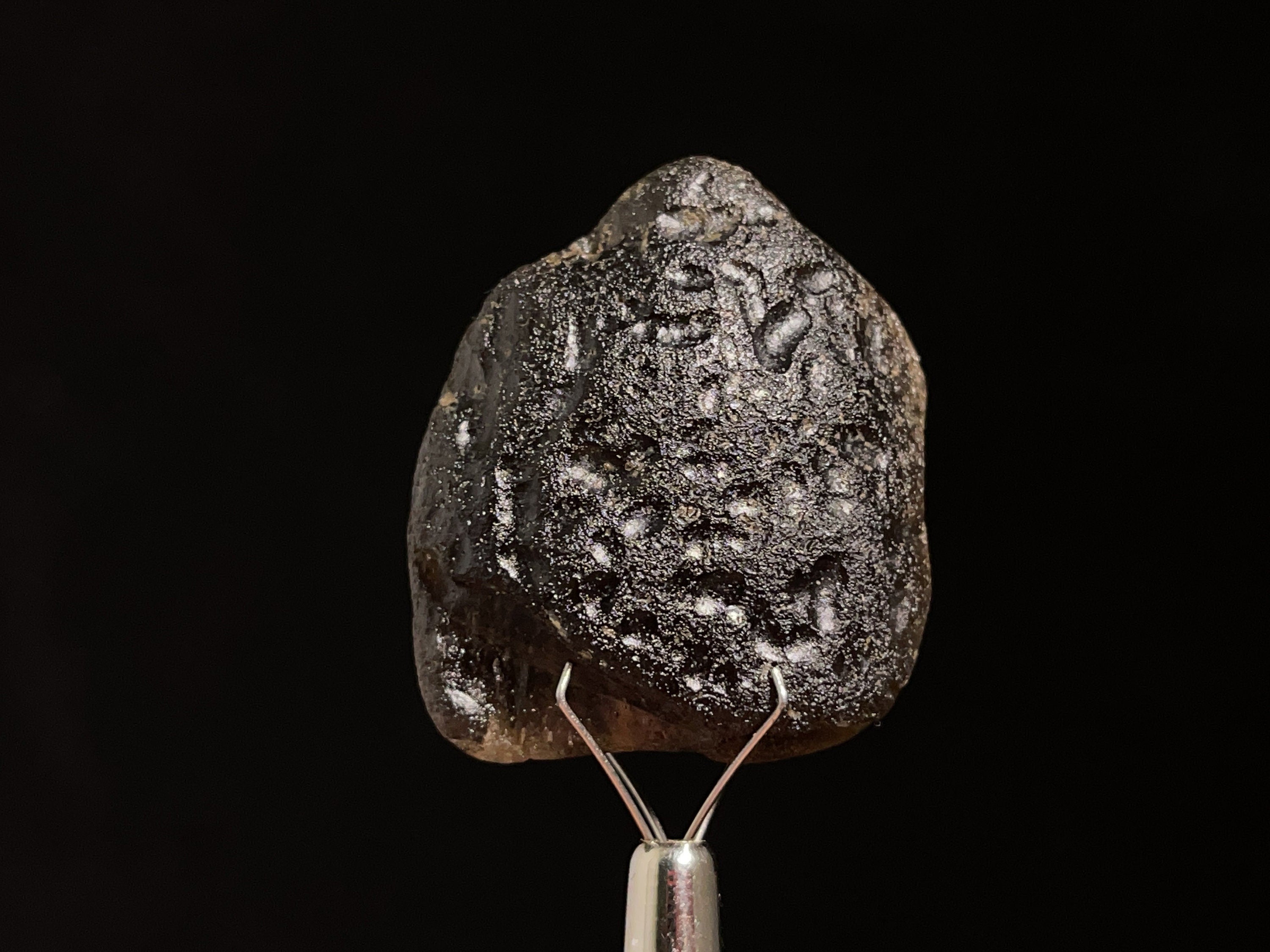 COLOMBIANITE Raw Crystal - Natural Obsidian & Tektite Stone for Metaphysical Healing, Chakra Balancing & Energy Work - Perfect for Meditation, Reiki, and Spiritual Practices