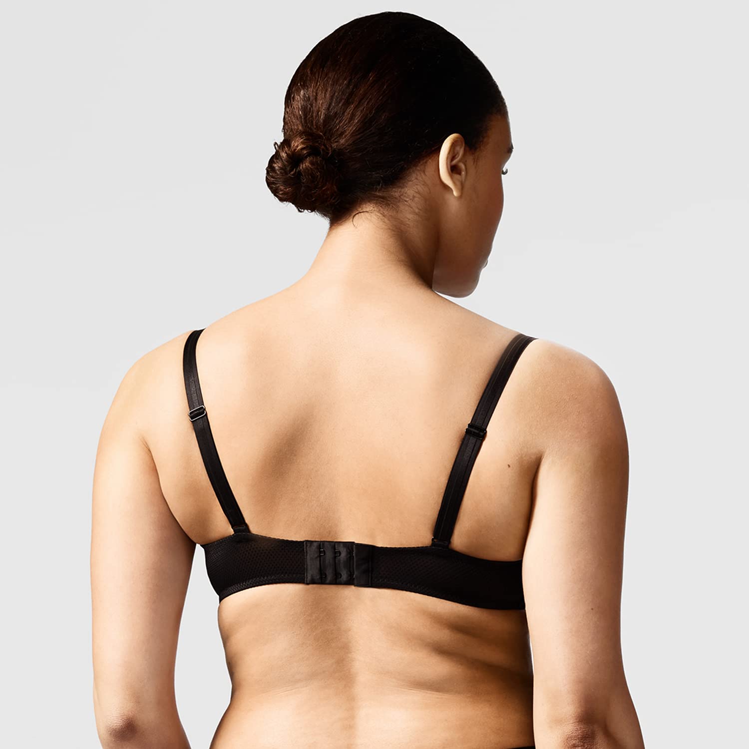 Chantelle Women's Day to Night Lace Unlined Demi Bra - Comfortable Seamless Underwire Bra for Everyday Wear & Special Occasions