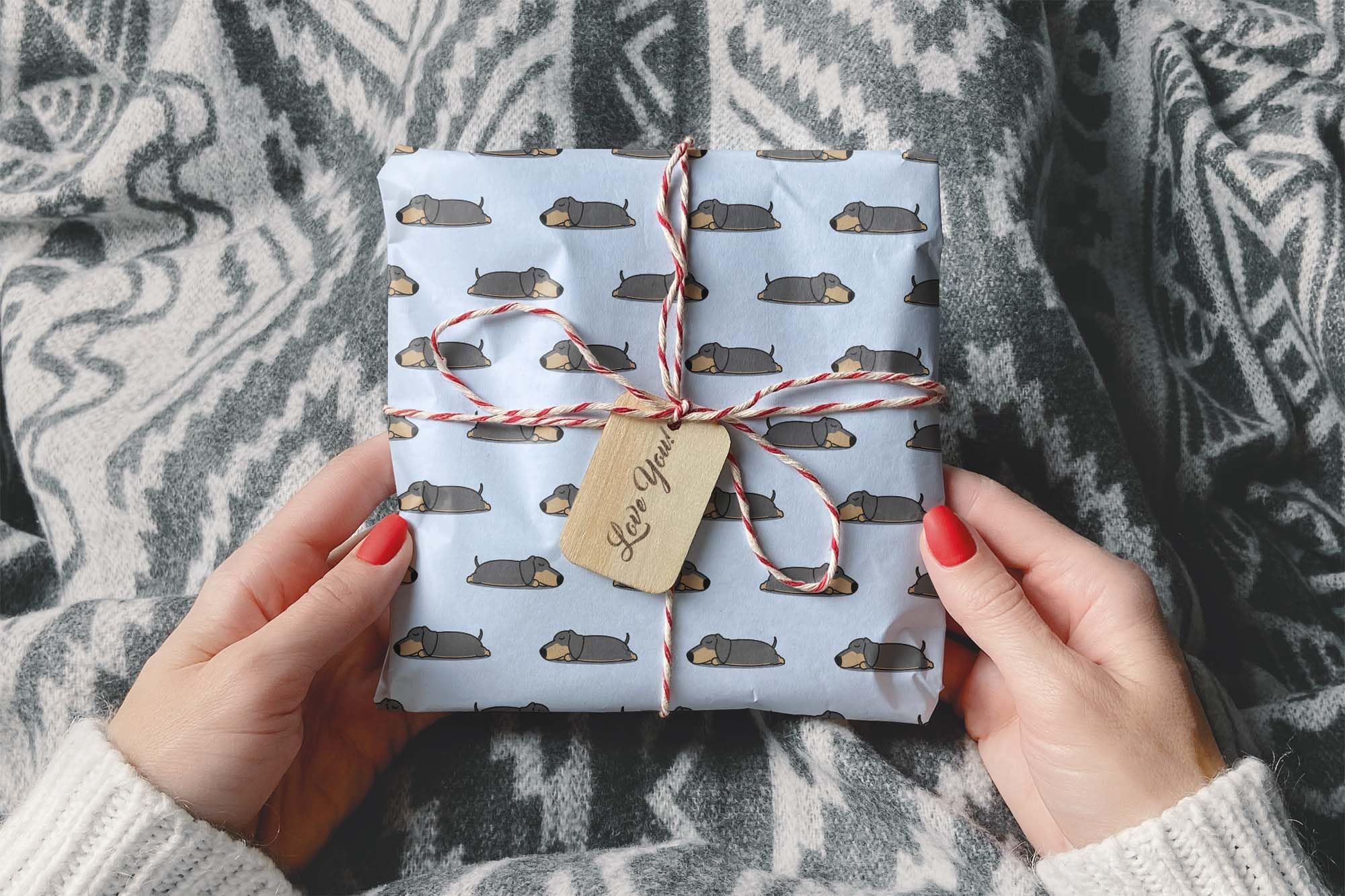 Premium Wiener Dog Gift Wrap - Cute Cartoon Black Brown Dachshund Wrapping Paper for Christmas, Birthday & Party Decorations (20