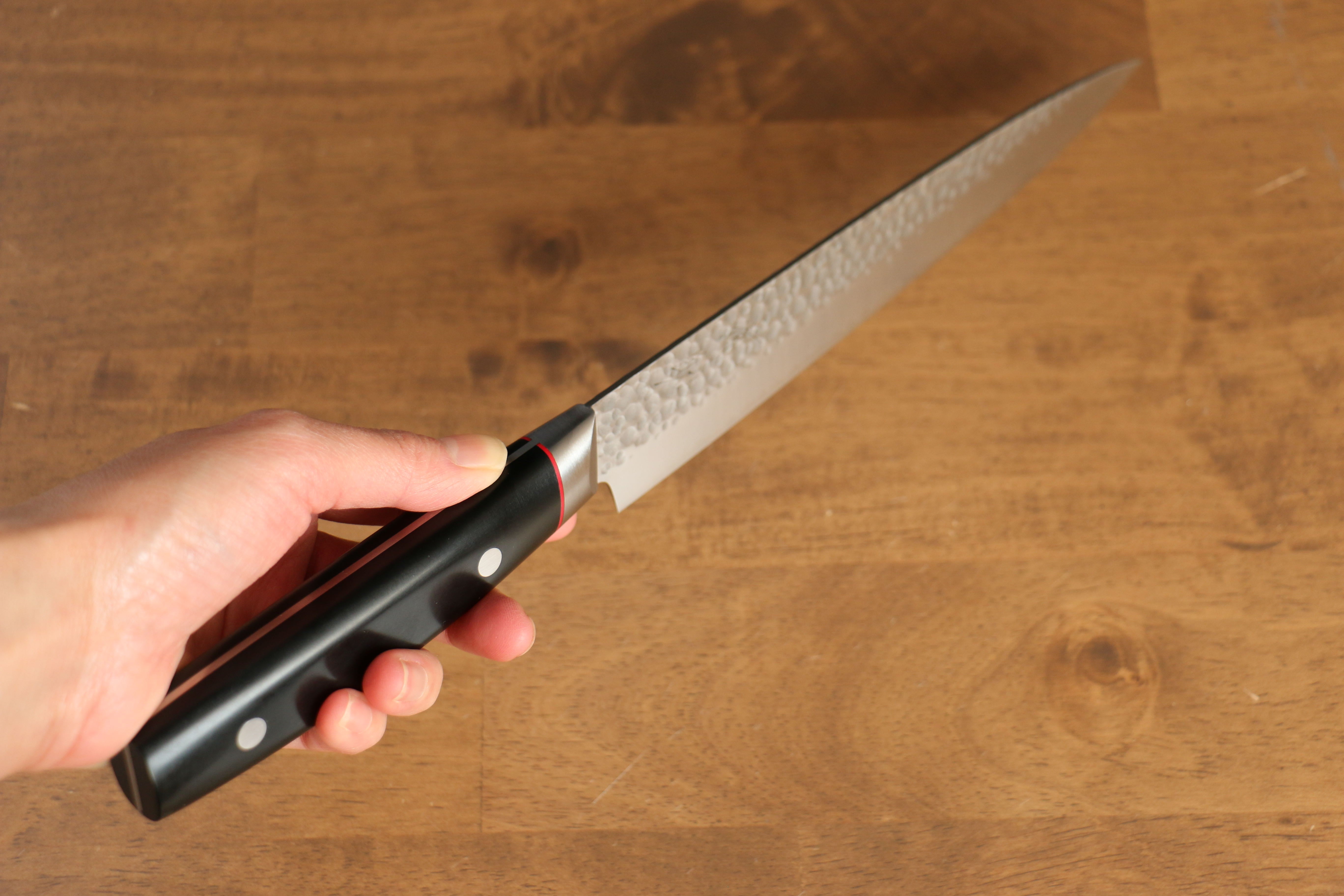 Seisuke PRO J VG10 Hammered Chef Knife 210mm - Japanese Damascus Steel Slicer with Black Micarta Handle - Perfect for Sushi, Meat Cutting & Professional Kitchen Use