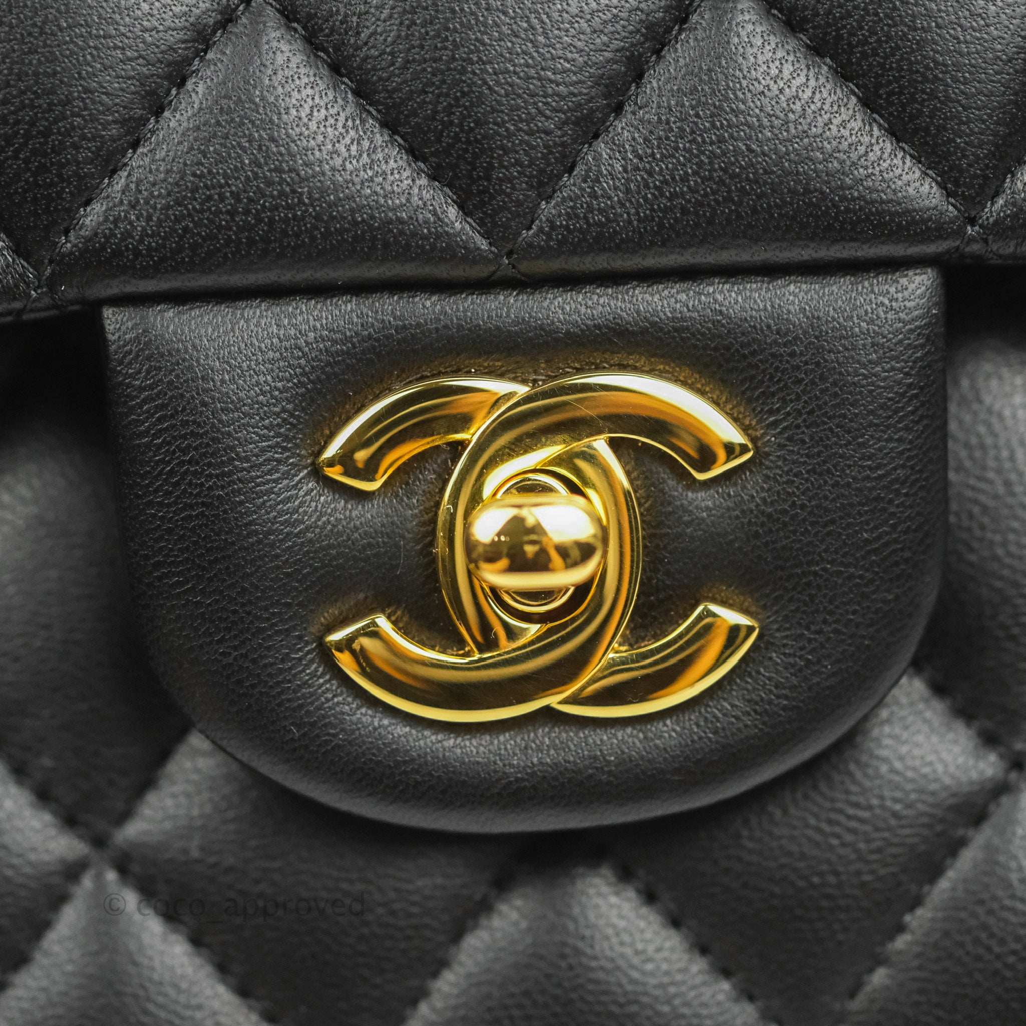 Chanel Classic M/L Medium Double Flap Bag - Black Lambskin Leather with Gold Hardware | Luxury Handbag for Women, Perfect for Evening Events & Special Occasions