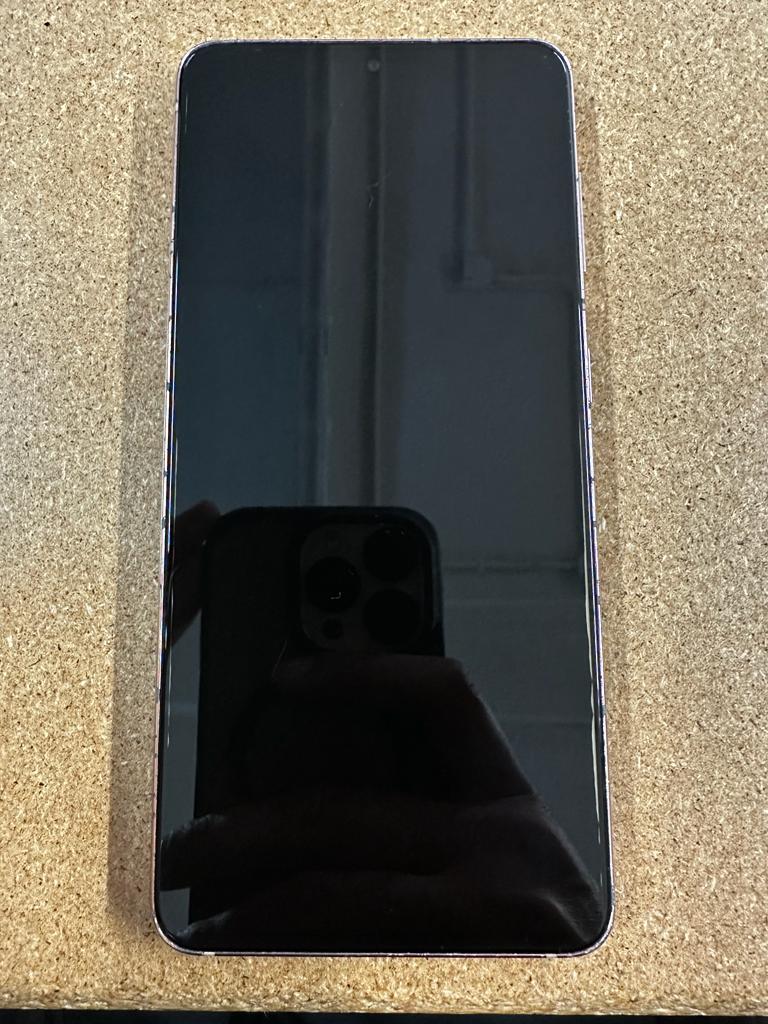 Samsung Galaxy S21 5G Unlocked Smartphone (128GB, 8GB RAM) - 6.2