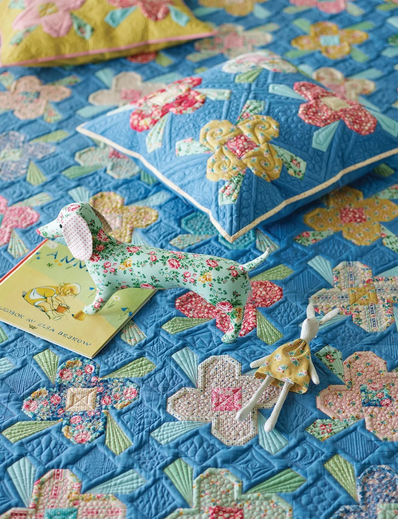 Tilda's Studio Quilt Pattern Book - DIY Quilting Designs for Beginners & Experts | Home Decor, Gift Ideas, Sewing Projects