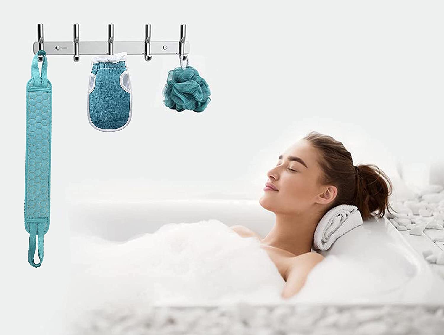 Organic Loofah Sponge for Bath & Shower - Exfoliating Body Scrubber for Smooth Skin - Natural Bath Sponge Set of 3 for Women & Men - Perfect for Daily Exfoliation & Spa-Like Shower Experience
