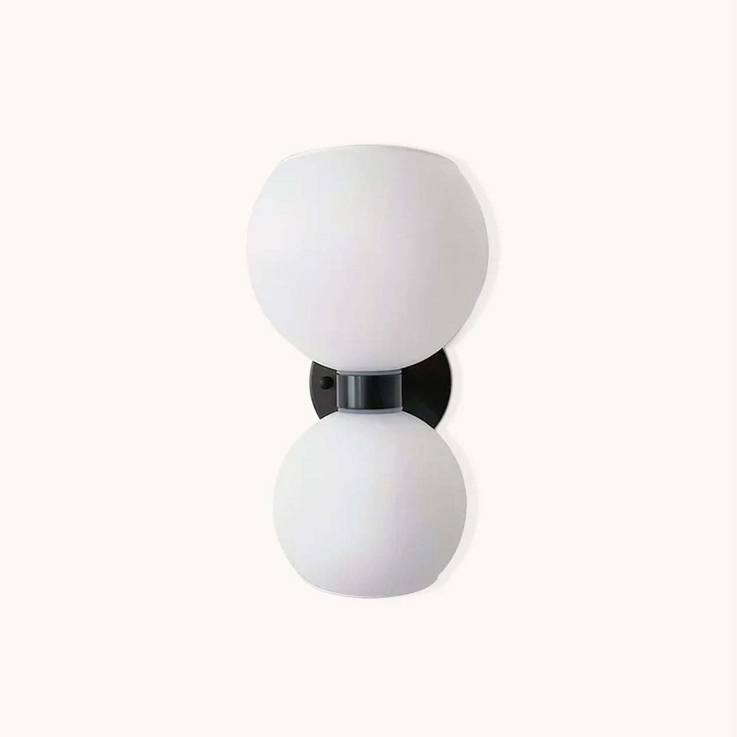 Stylish Betty's Wall Lamp - Modern LED Sconce Light for Bedroom, Living Room & Hallway - Energy Efficient Home Decor Lighting