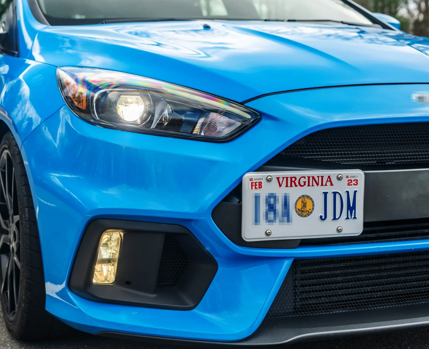 16-18 Ford Focus RS Front Bumper Tow Hook License Plate Bracket Adapter - Durable Off-Road & Track Day Accessory for Custom Car Styling