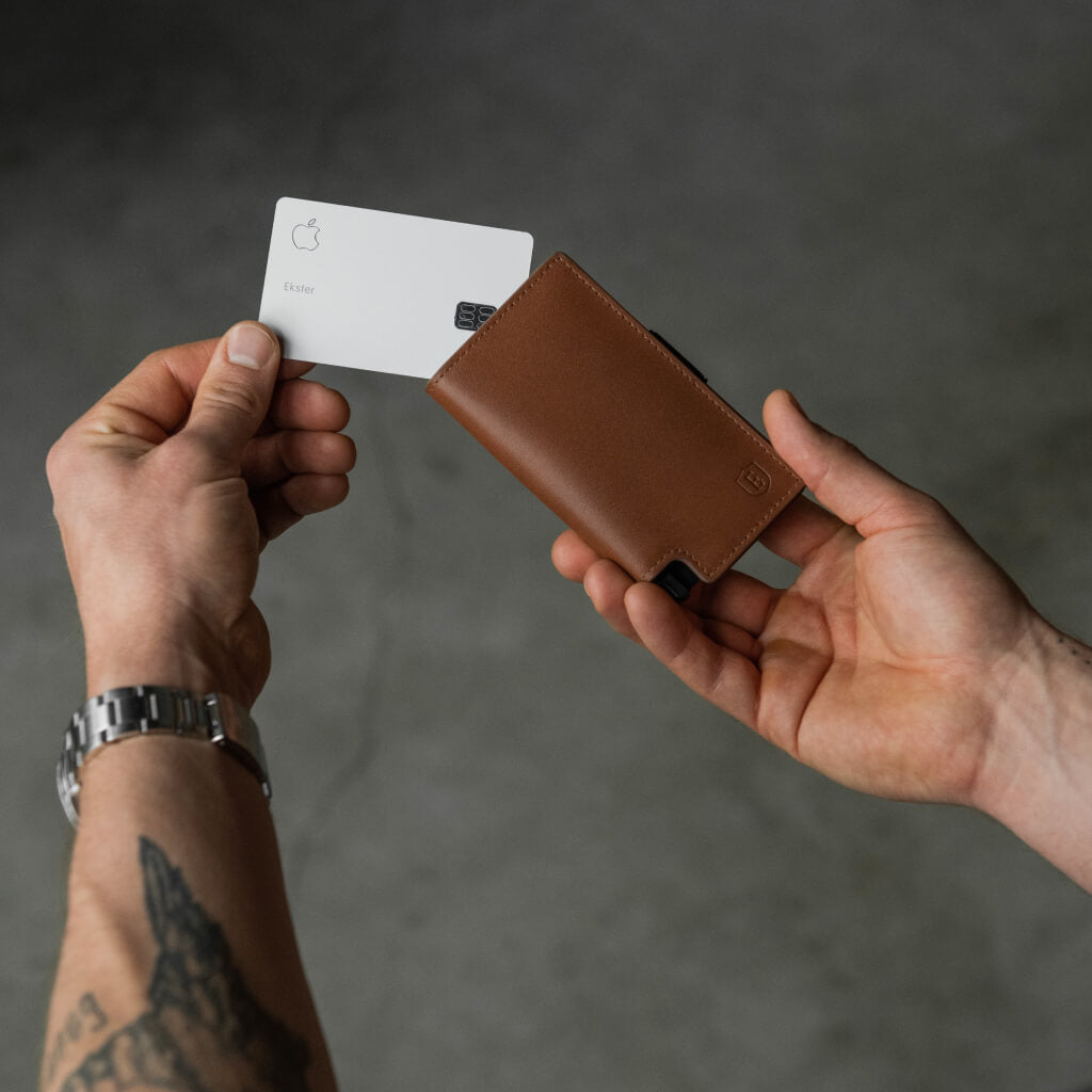Ekster Smart Wallet for Men - RFID Blocking Slim Minimalist Front Pocket Wallet with Money Clip | Perfect for Travel, Business & Everyday Carry