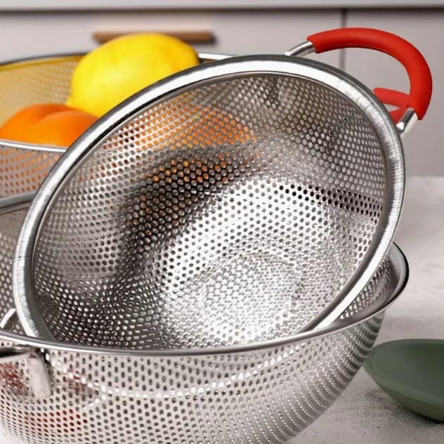 Premium Stainless Steel Pasta Strainer Colander with Handles - Micro-Perforated Kitchen Sieve for Draining Pasta, Washing Vegetables, Fruits & Rice - Dishwasher Safe - Perfect for Cooking, Baking & Meal Prep