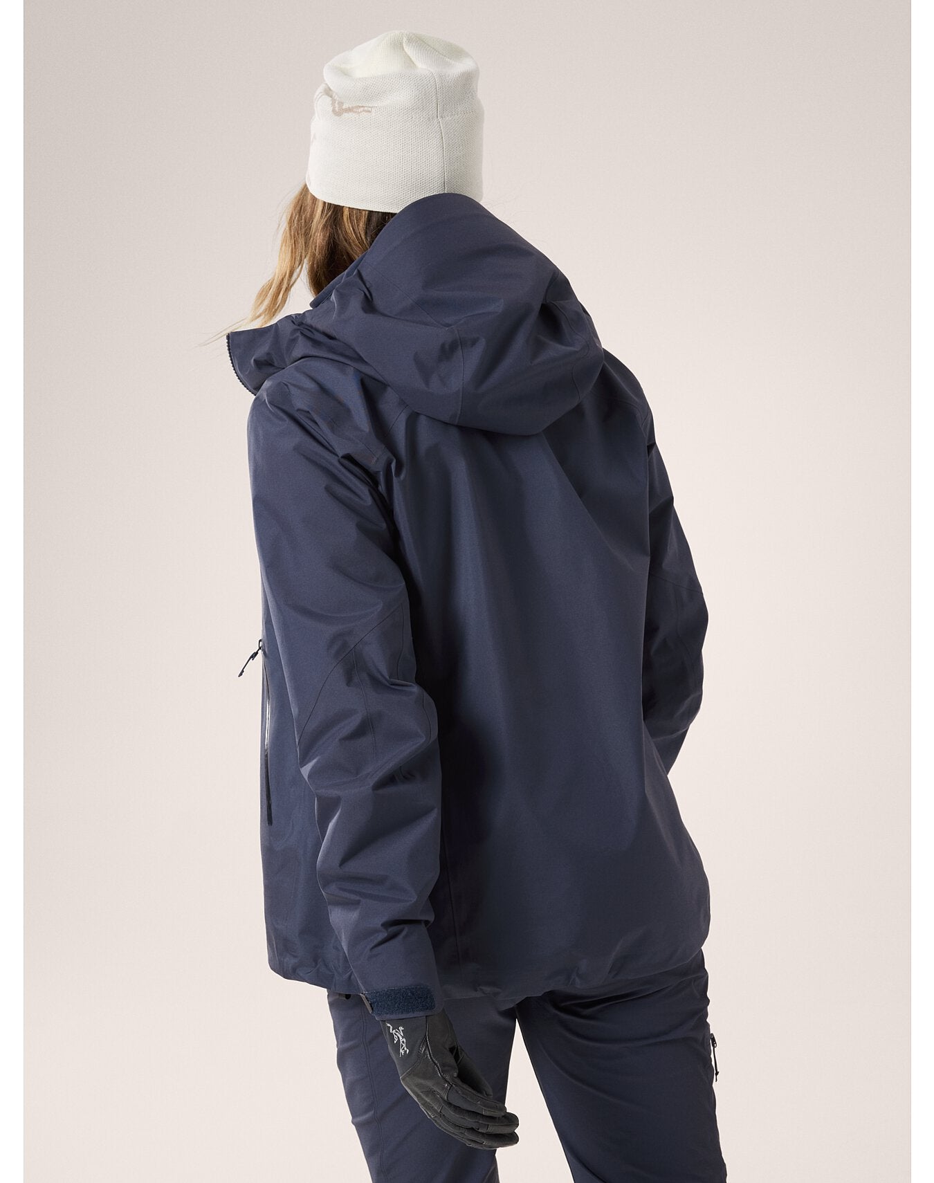 Women's Beta AR Jacket with StormHood - Waterproof & Breathable Outdoor Shell for Hiking, Skiing & Extreme Weather - X000006794