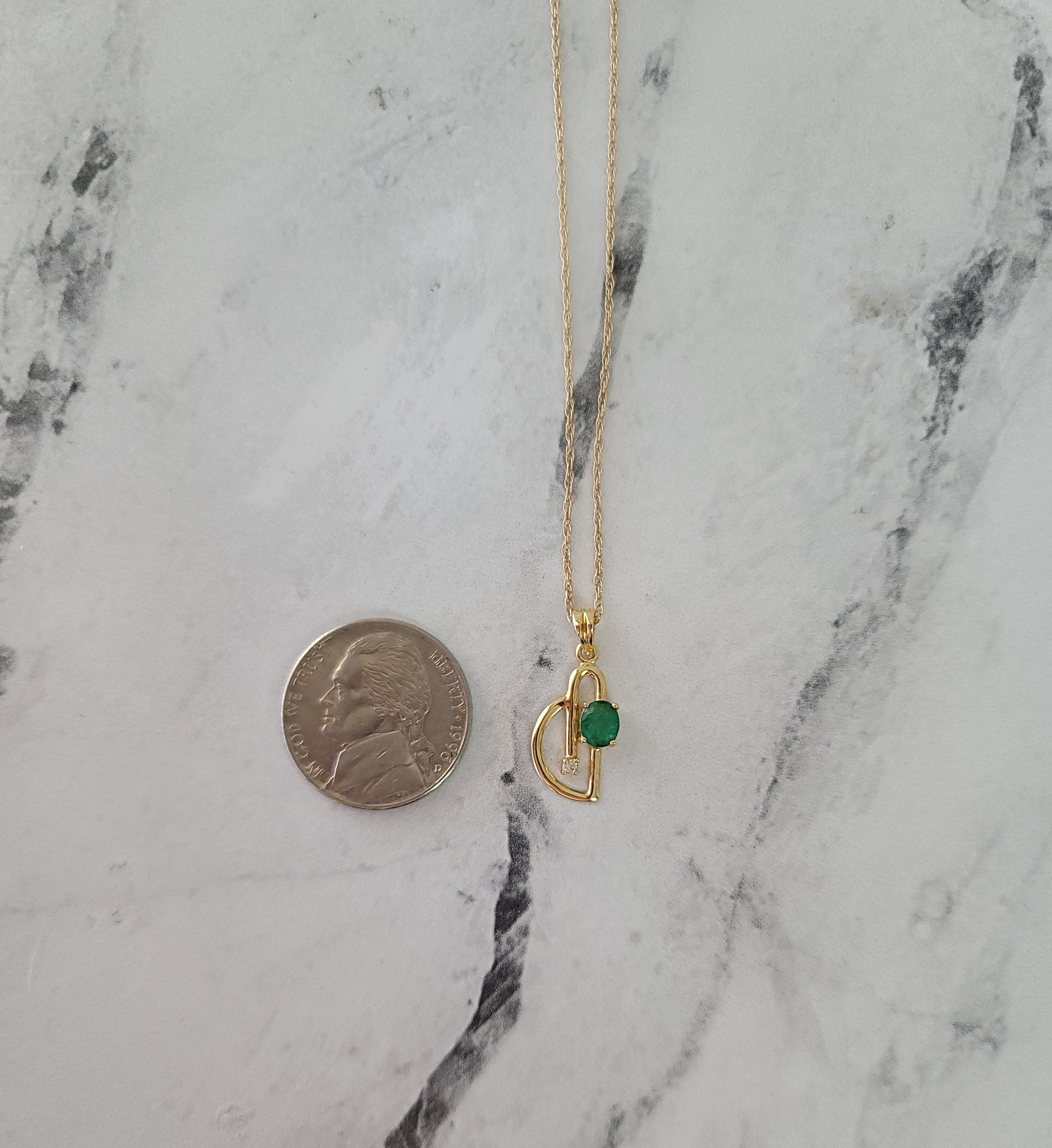 Oval Natural Emerald Music Note Necklace - Elegant Jewelry Gift for Women, Perfect for Concerts, Parties & Special Occasions