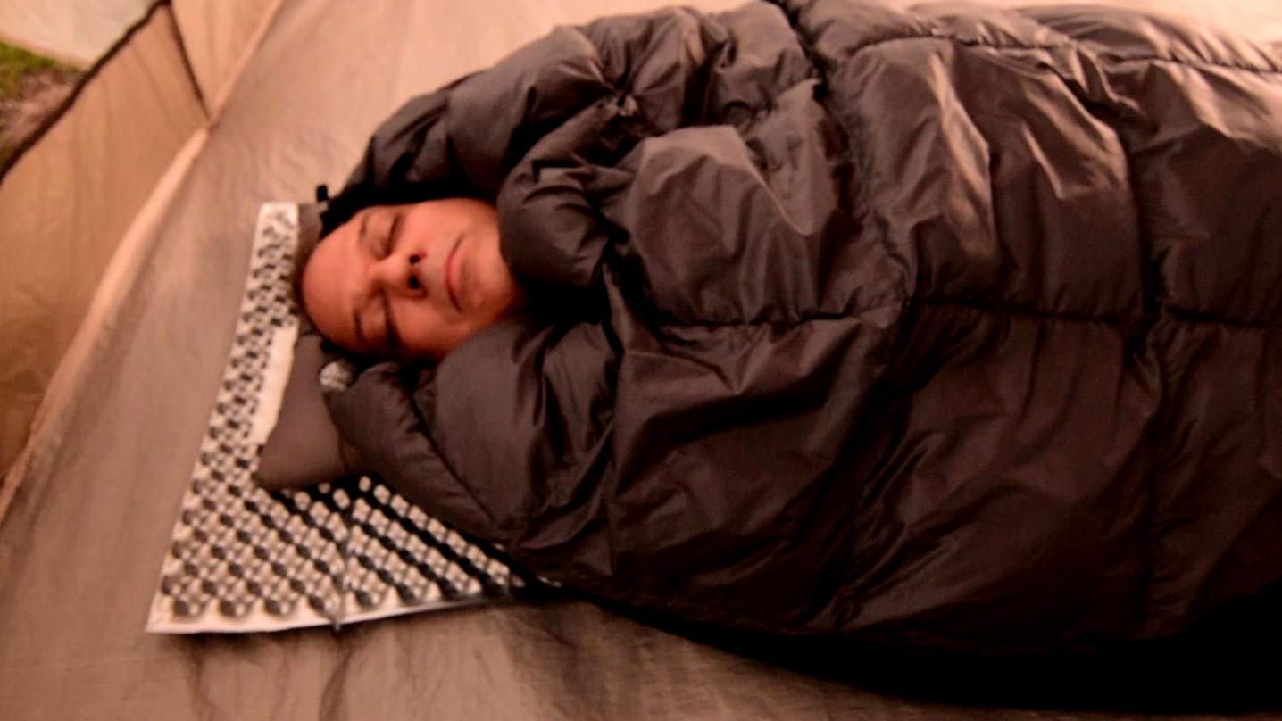 Ultralight Stratus Top Quilt for Camping - Lightweight Sleeping Bag Alternative & Hammock Gear for Backpacking, Hiking & Outdoor Adventures