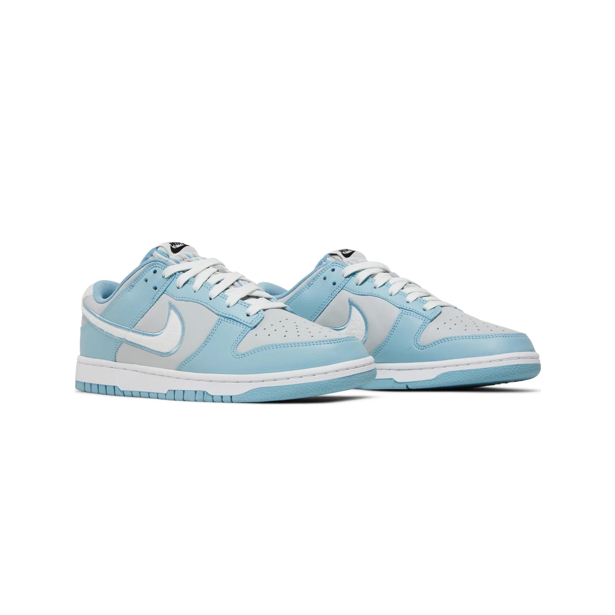 Nike Dunk Low Retro 'Fleece Swoosh Worn Blue' Men's Sneakers - Casual Streetwear Shoes for Everyday Wear & Sneaker Collection