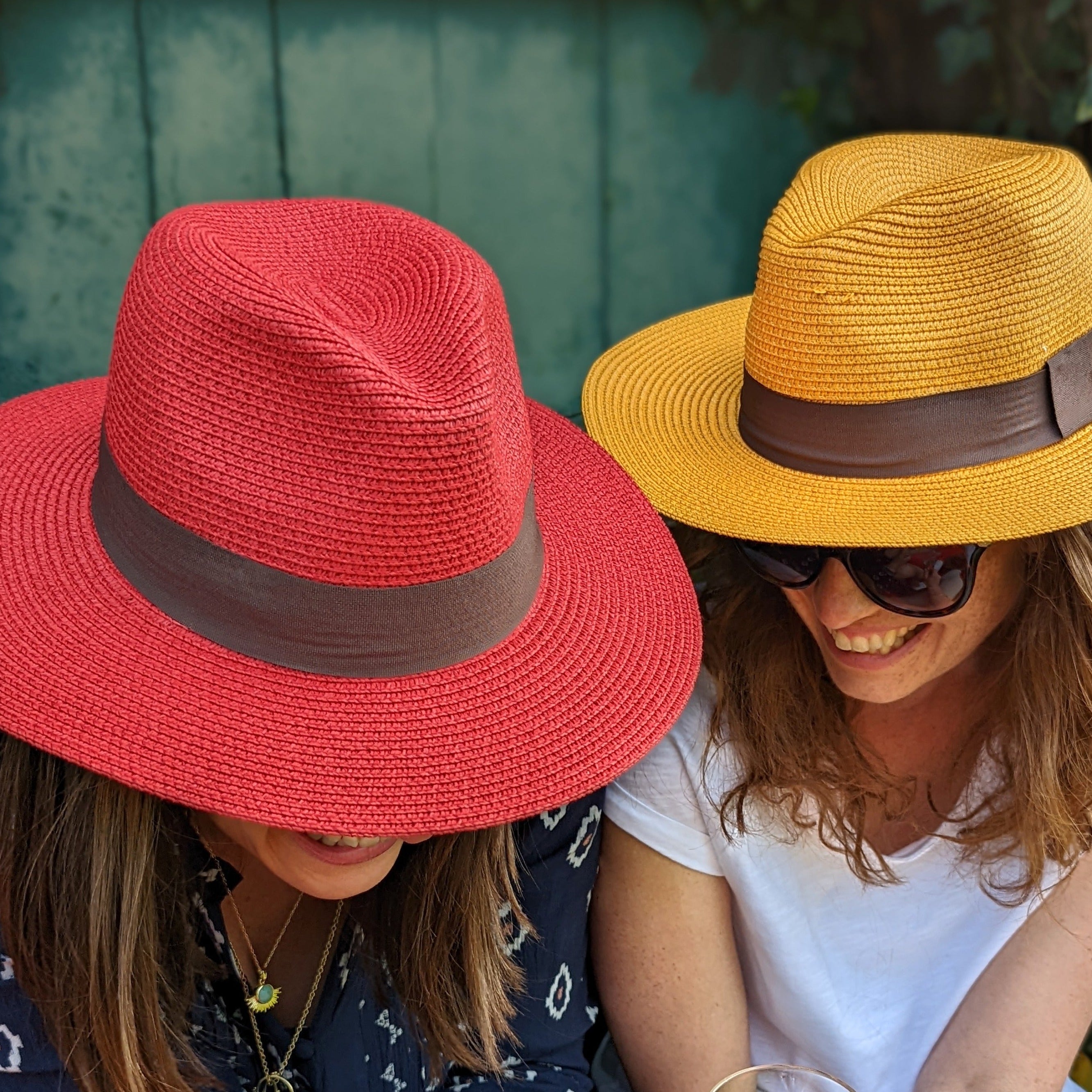 Red Panama Folding Hat 57cm - Lightweight Sun Protection for Beach, Travel & Outdoor Activities