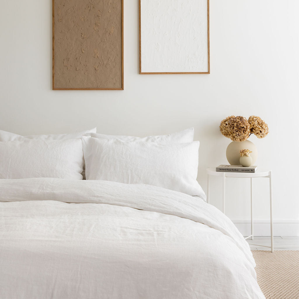 Premium Breeze Linen Pillowcase Set of 2 - Snow White 100% Natural Breathable Bedding for Hot Sleepers & Allergy Relief - Perfect for Summer Nights, Guest Rooms & Luxury Hotels