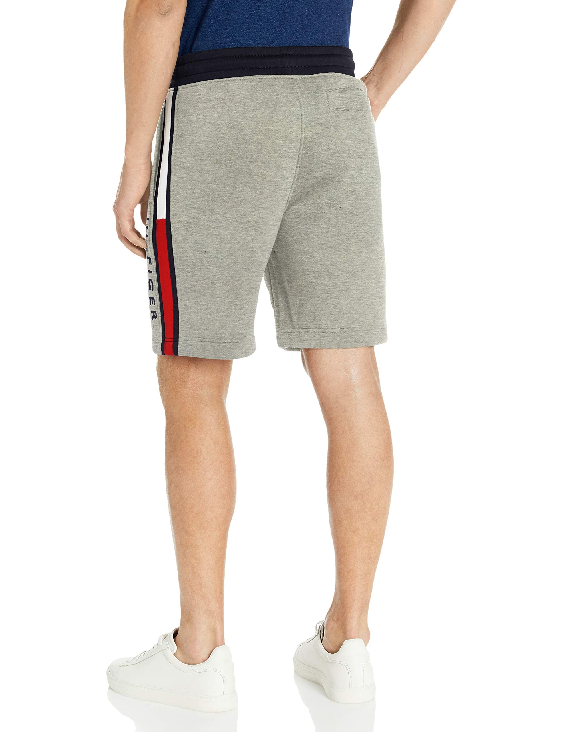 Tommy Hilfiger Men's Essential Fleece Sweat Shorts - Soft Comfortable Casual Lounge & Sleepwear for Men - Perfect for Home Relaxation, Gym, and Travel