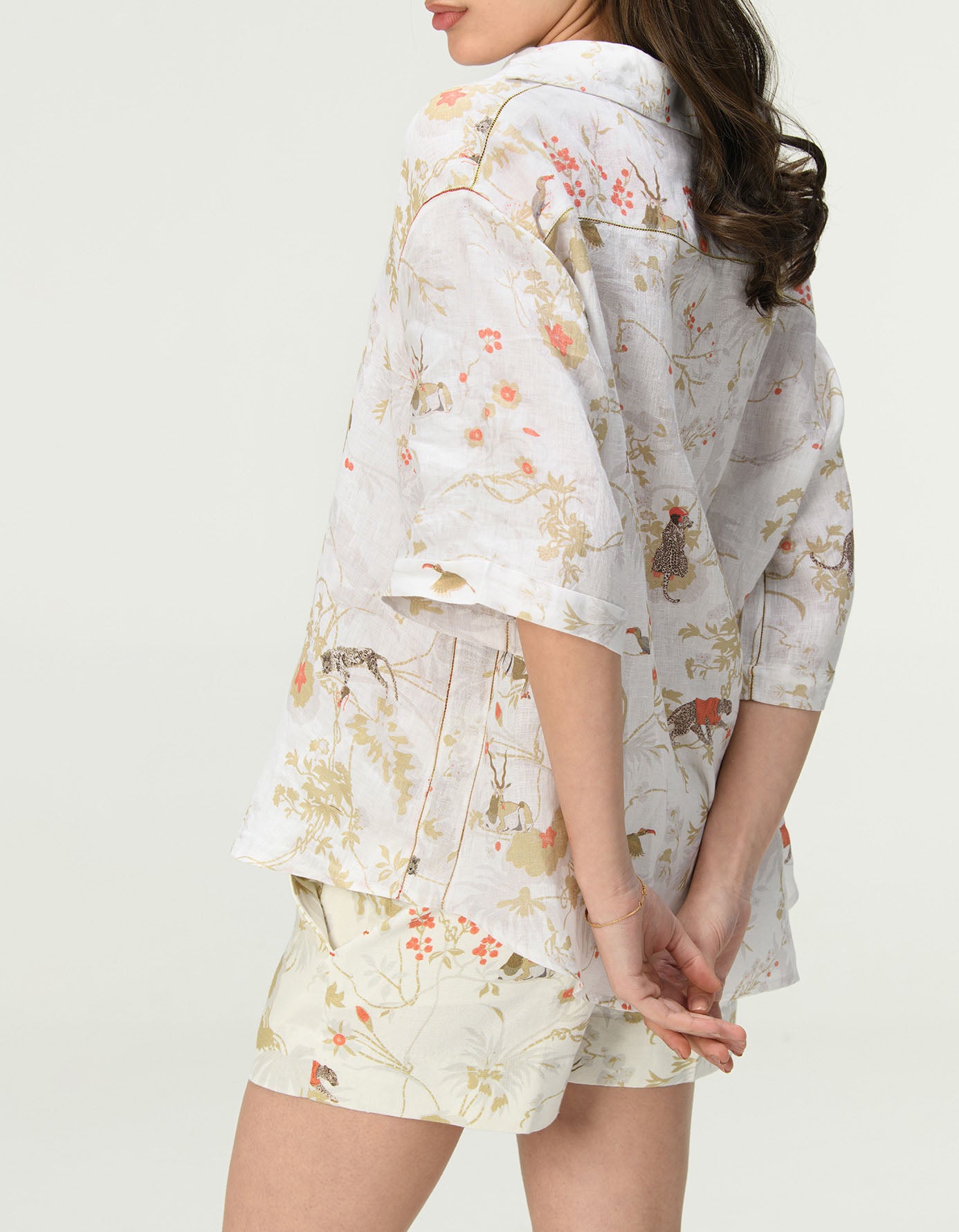 Oversized Linen Bush Shirt in Ivory - Comfortable & Stylish Casual Wear for Outdoor Adventures & Summer Vacations