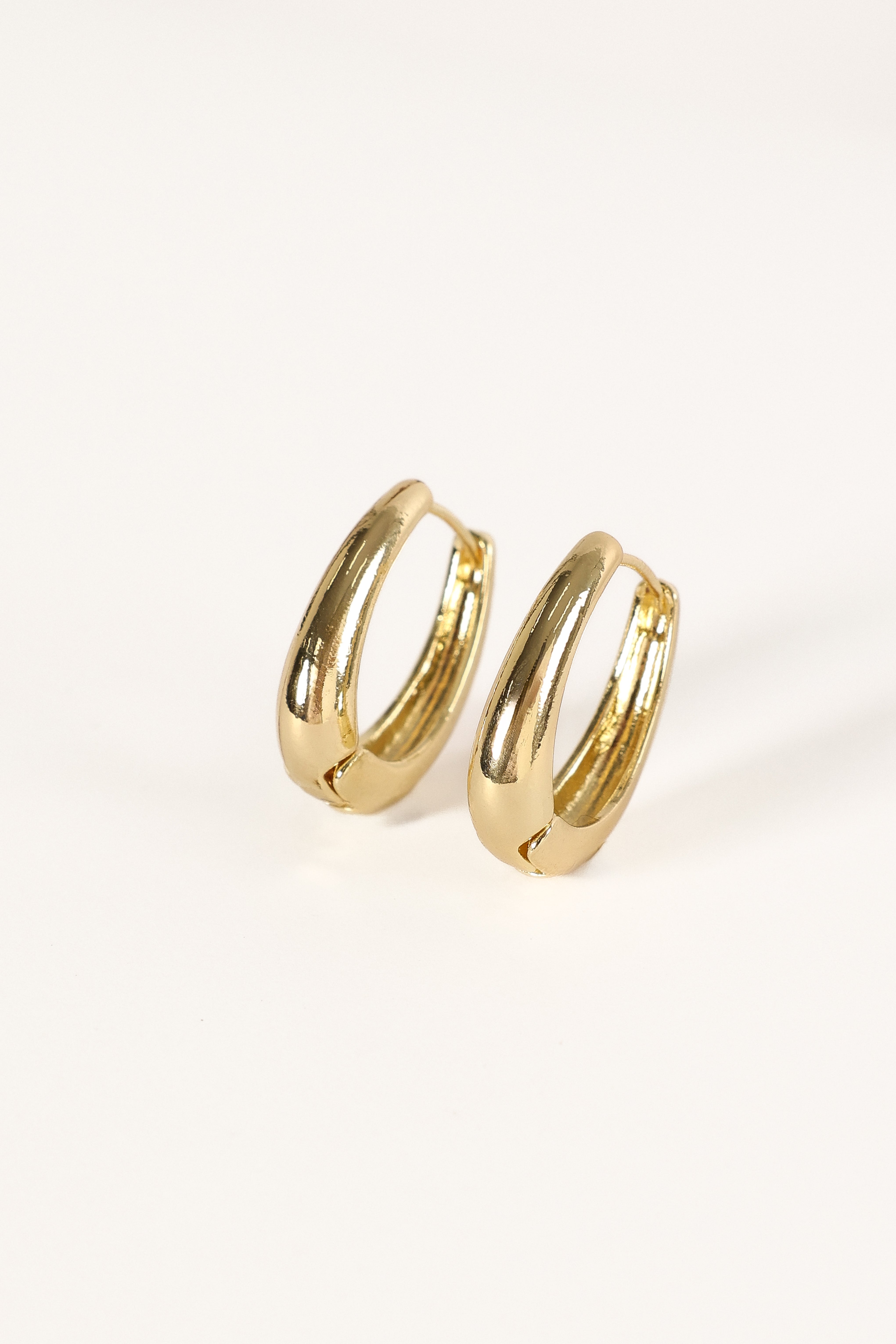 Farrow Loop Earrings - 14K Gold Hoop Earrings for Women, Minimalist Dainty Everyday Jewelry Gift - Perfect for Work, Date Night & Special Occasions