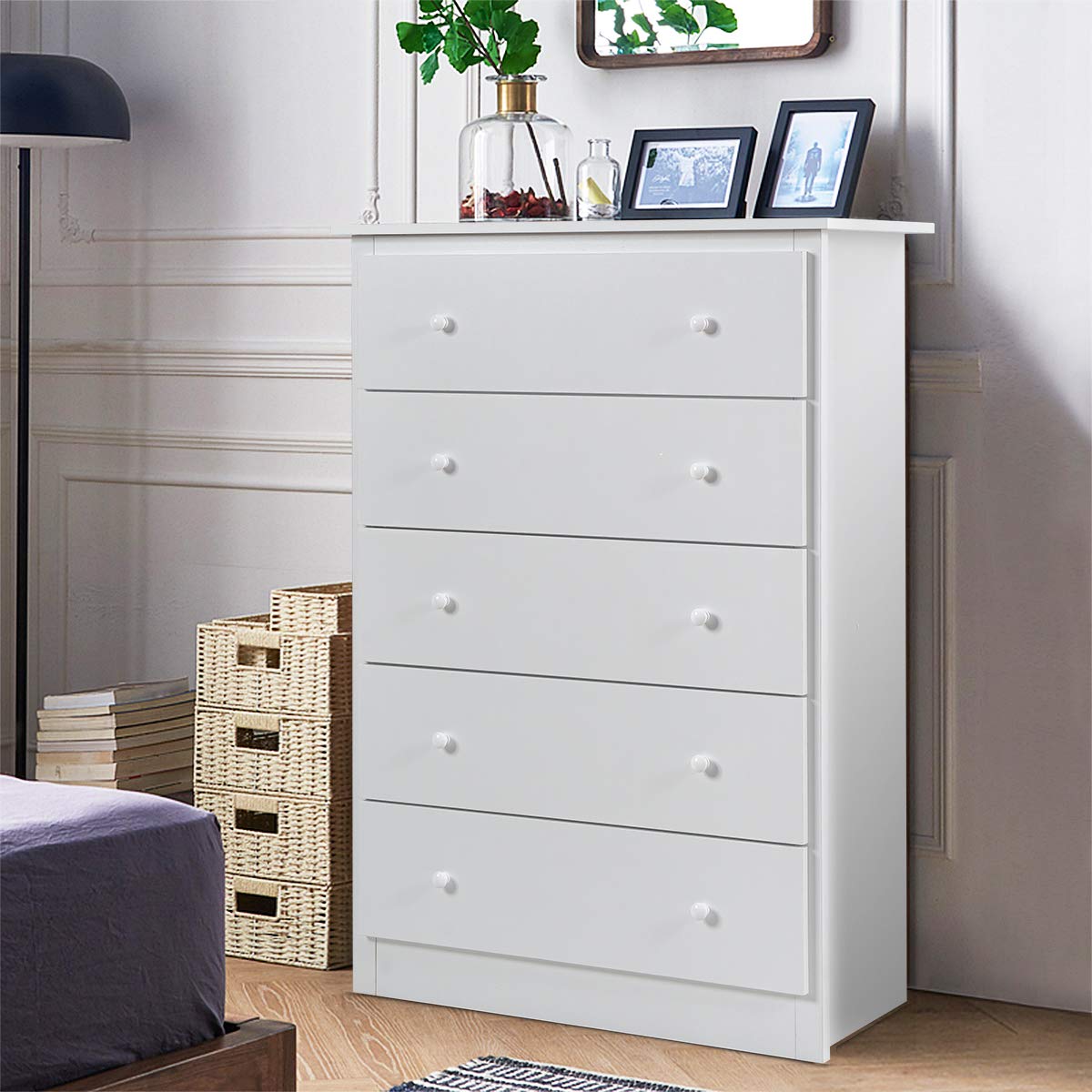 Giantex 5-Drawer Wooden Dresser - White Storage Chest for Bedroom, Hallway & Entryway | Clothes Organizer & Large Cabinet for Home Organization | Perfect for Small Spaces & Apartment Living