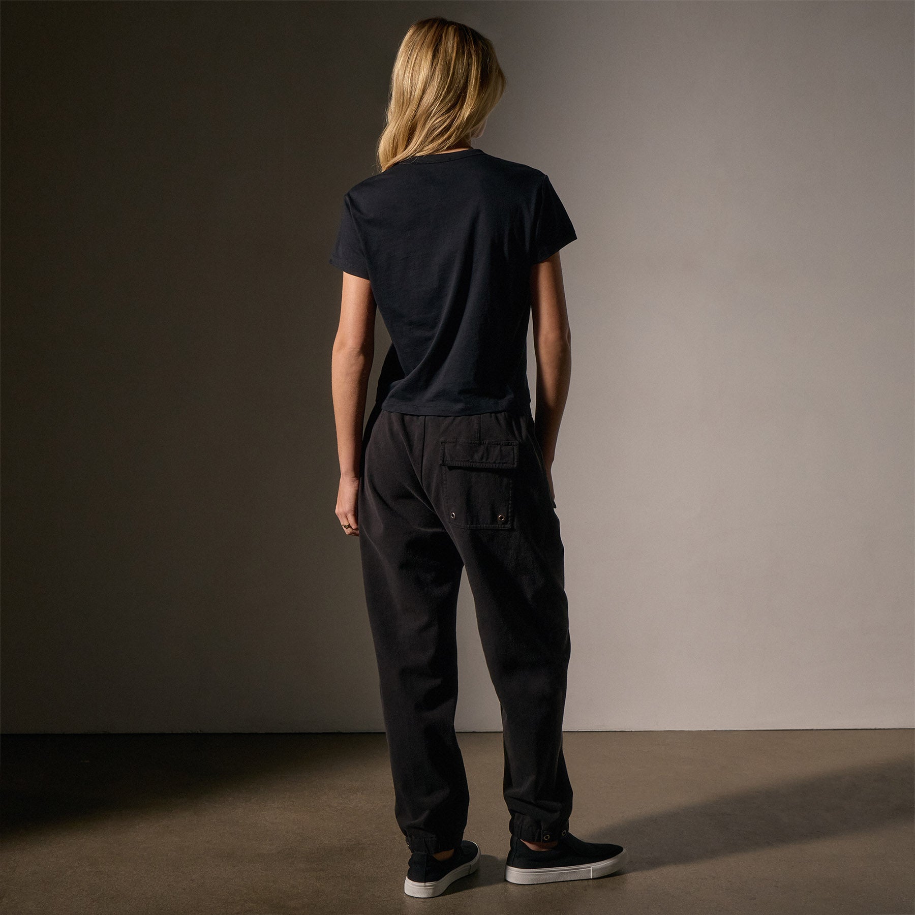 Brushed Elevated Jersey Short Sleeve T-Shirt for Men - Soft & Comfortable Black Cotton Tee - Perfect for Casual Wear, Gym, and Everyday Outfits