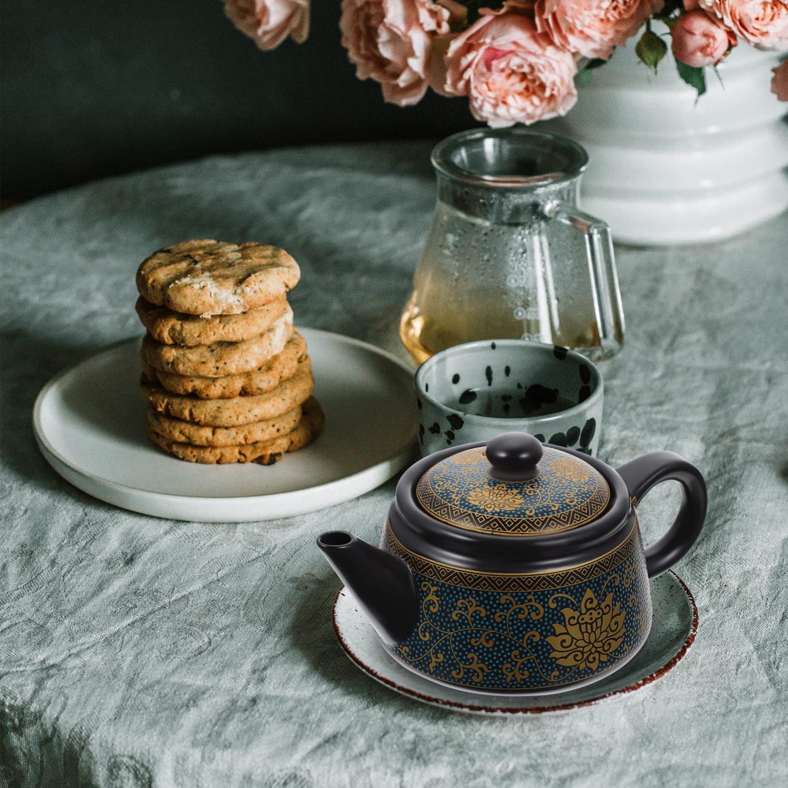 FOMIYES Ceramic Teapot - Handmade Elegant Tea Kettle for Home & Tearoom Decor, Perfect for Brewing Hot Tea, Herbal Tea & Iced Tea - Ideal Gift for Tea Lovers & Cozy Afternoon Tea Time