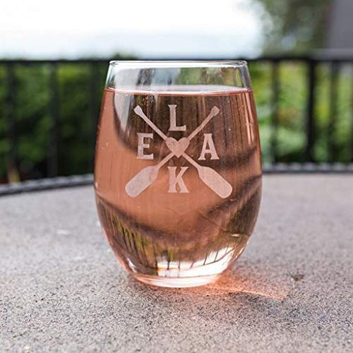 Lake House Wine Glasses Set of 4 - Rustic Cabin Decor for Lake House - Unique Housewarming Gift for New Homeowners - Perfect for Lakeside Dinners & Cabin Entertaining