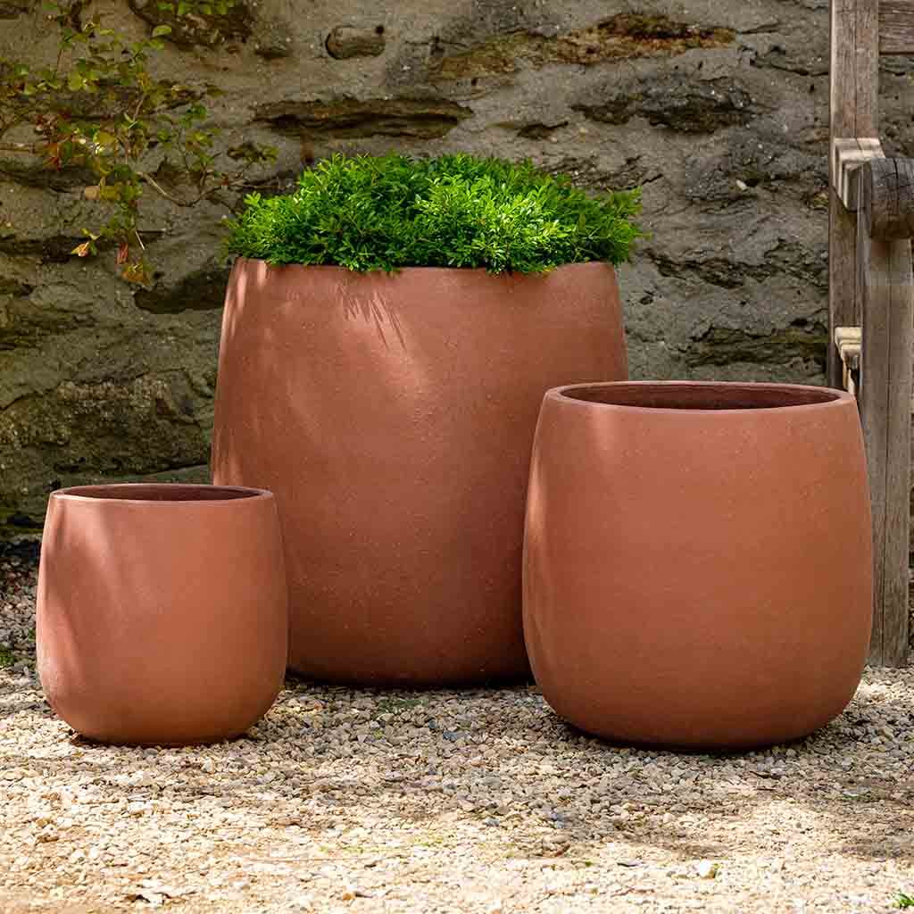 Campania International Potrero Planter Set of 3 - Terra Rosa Outdoor Flower Pots for Patio, Garden & Home Decor | Durable Resin Planters for Succulents, Herbs & Flowers