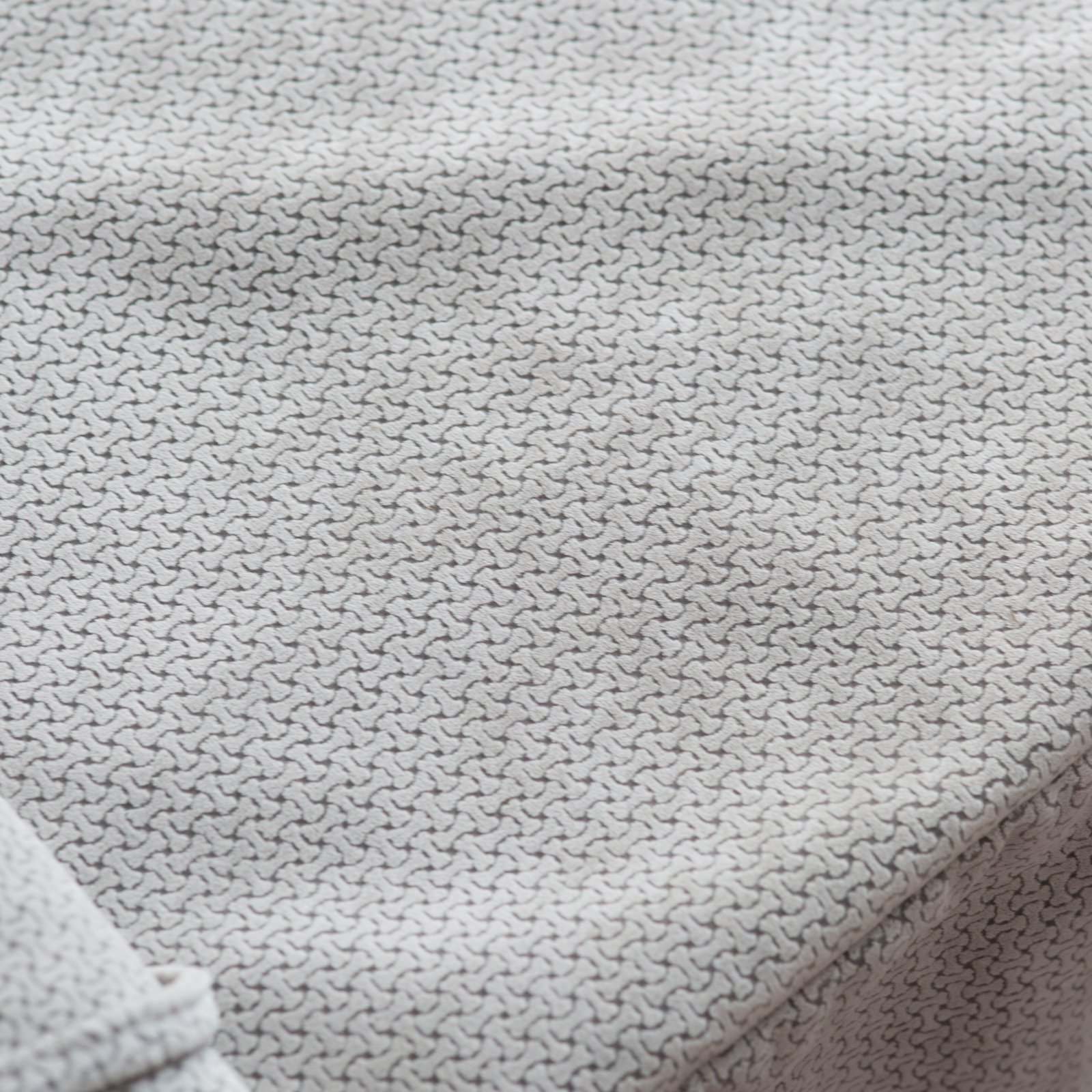 Luxury Dog Crate Cover for Small Dogs - Soft Herringbone Fabric - Perfect for Pet Beds, Travel & Home Decor