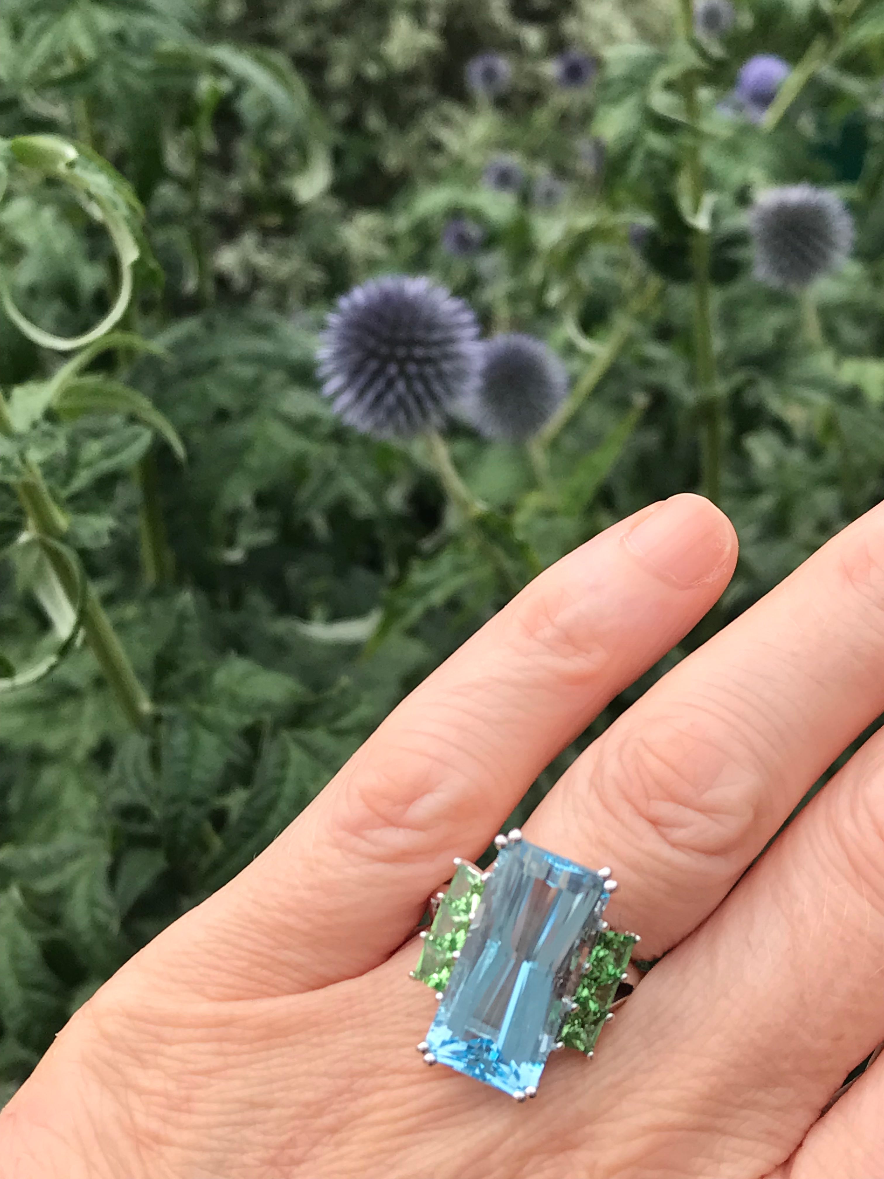 18K White Gold Blue Topaz Ring with Tsavorite Side Stones - Elegant Birthstone Jewelry for Women, Perfect for Engagement, Anniversary & Special Occasions