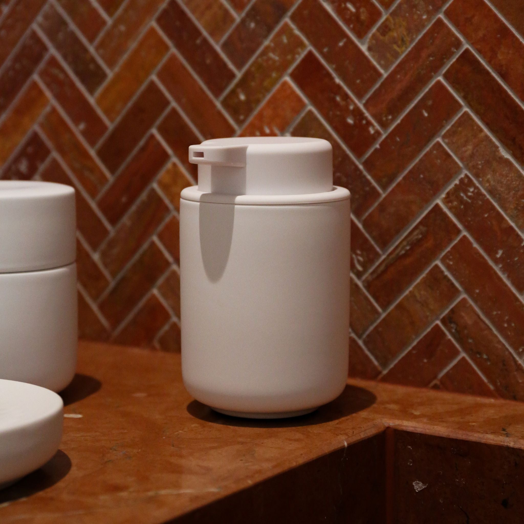ZONE DENMARK Ume Soap Dispenser 250ml - Modern White Bathroom Soap Dispenser (12.8cm Height) - Perfect for Kitchen, Bathroom, and Guest Washroom Decor