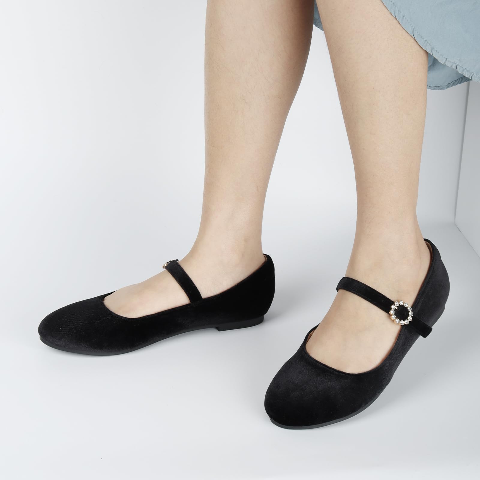 Women's Mary Jane Shoes - Comfortable Strap Flats with Floral Buckle, Round Toe Black Ballet Flats for Dressy & Casual Wear | Perfect for Work, Parties & Everyday Outfits