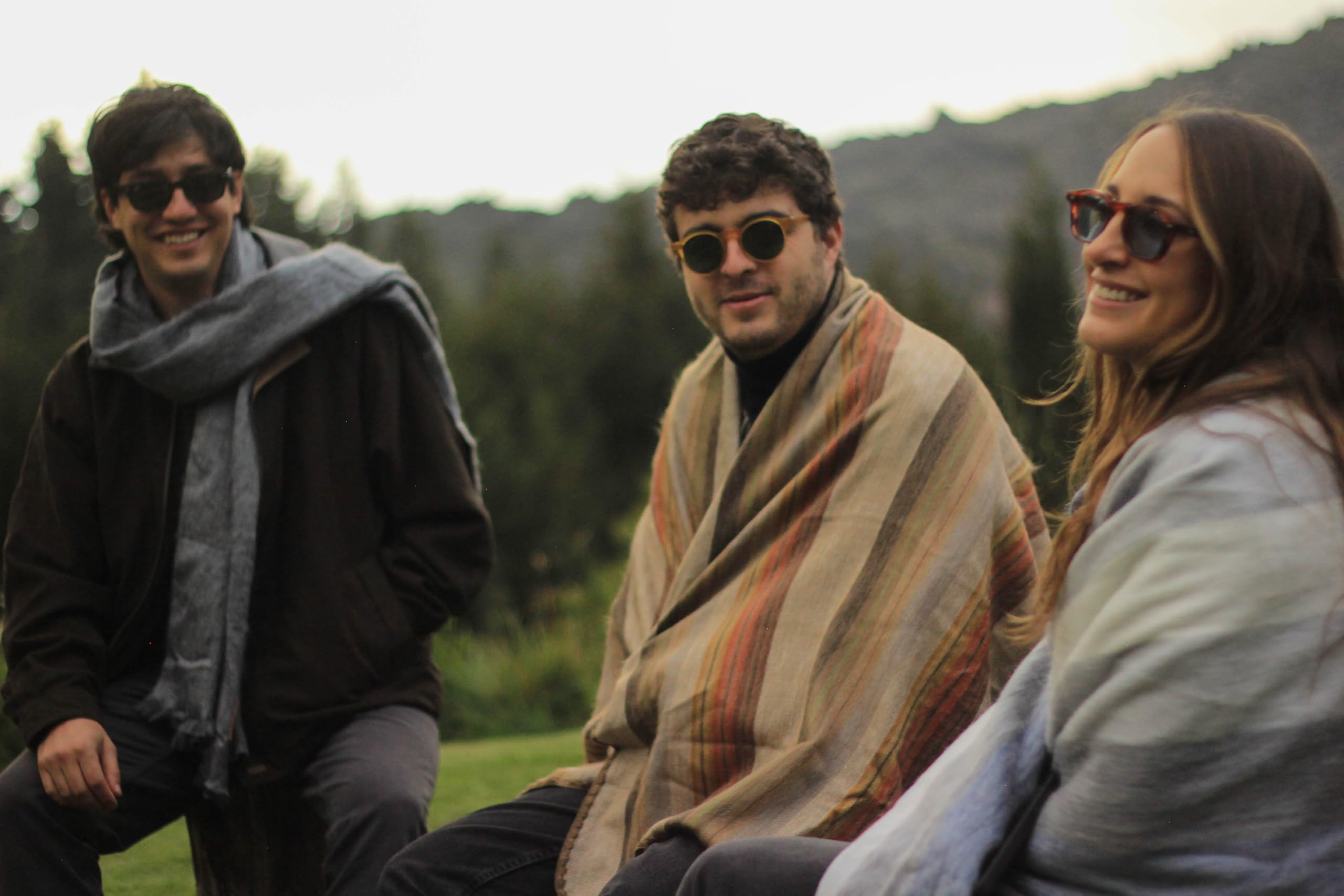 Premium Alpaca Wool Throw Blanket - Soft & Lightweight 64