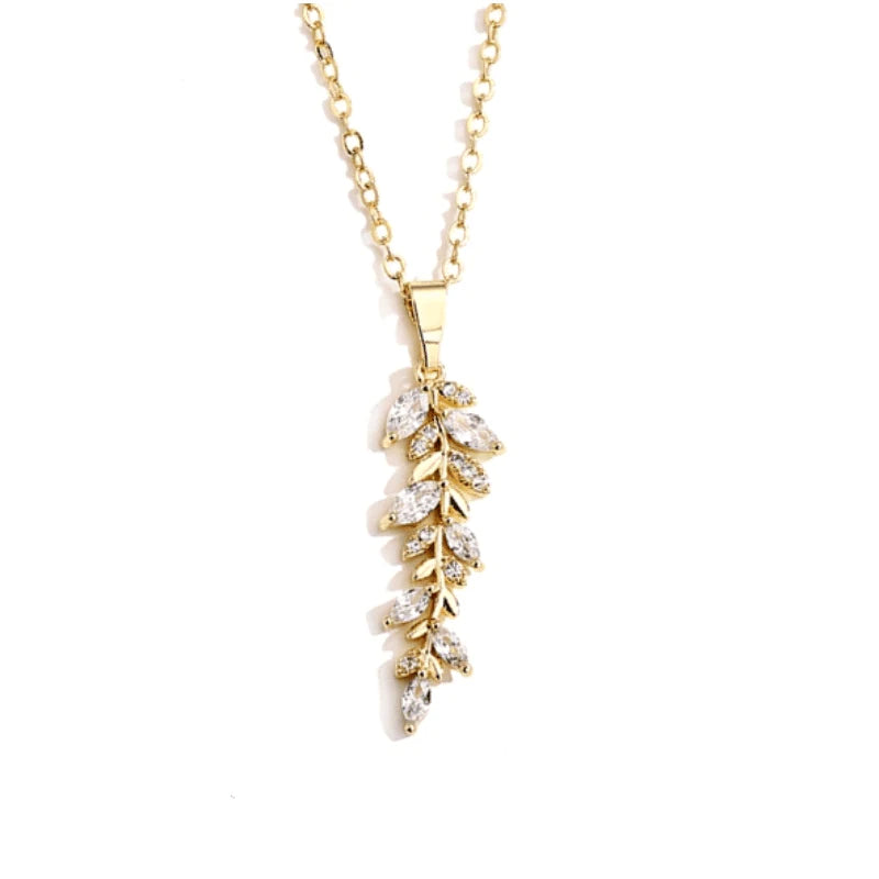 Gold Crystal Bridal Necklace - Elegant Wedding Jewelry for Bride, Bridesmaids & Formal Events - Perfect for Weddings, Anniversaries & Special Occasions