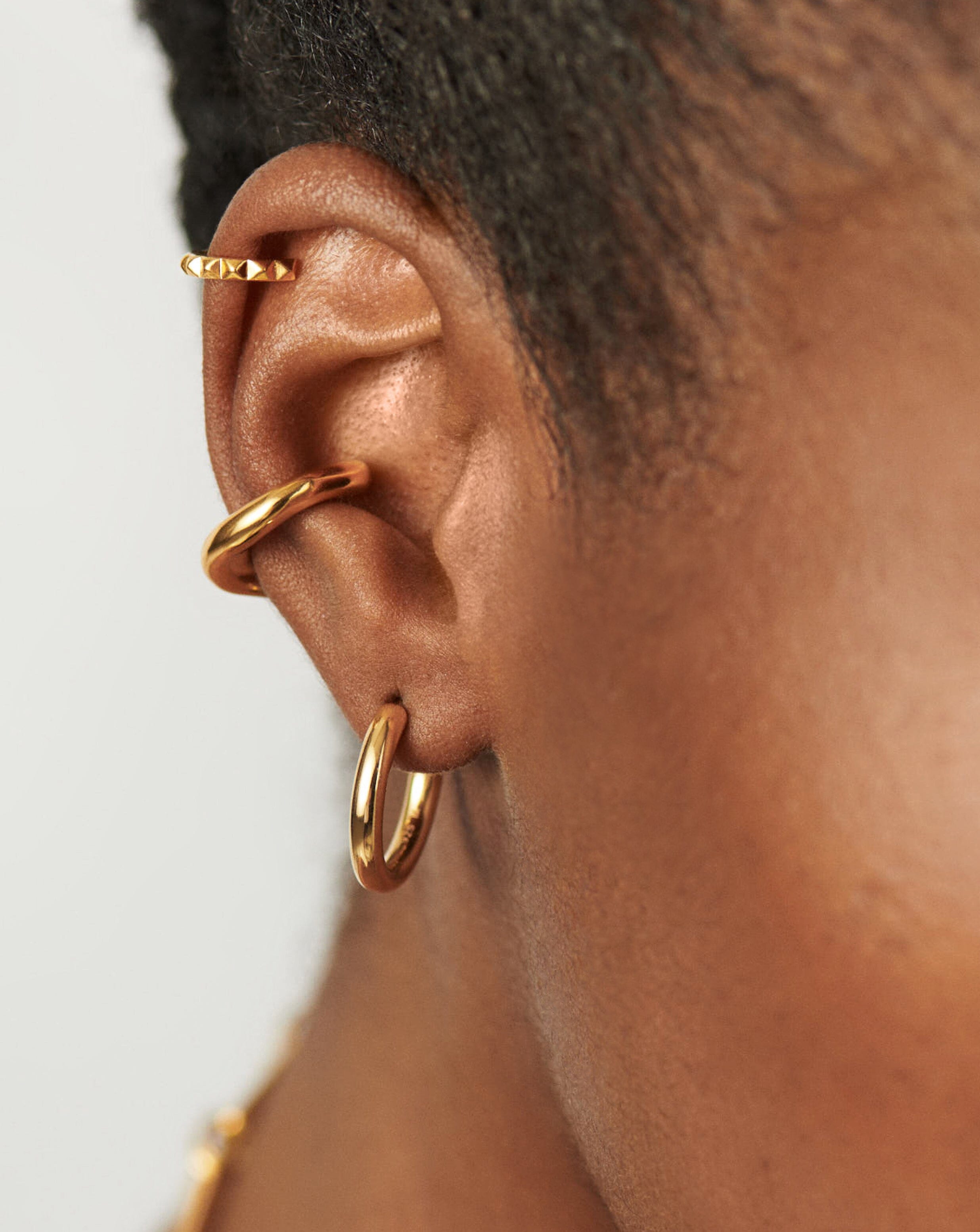 Classic Small Hoop Earrings 18k Gold Plated - Minimalist Dainty Tunnel Hoops for Women, Everyday Wear & Special Occasions