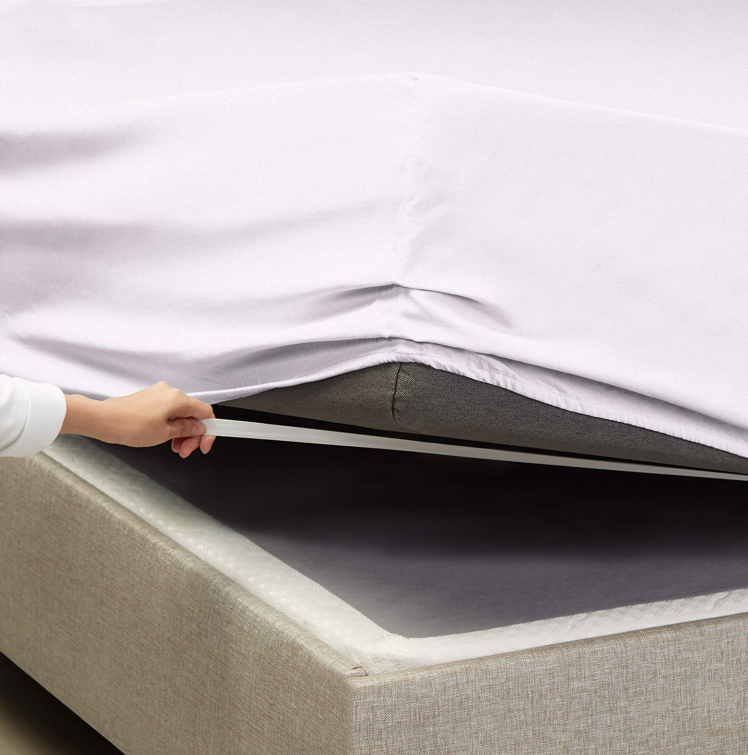 Premium Twin Size Bed Sheets Set - 3PC Ultra Soft Microfiber Sheets with Double Brushed Finish - Hotel Luxury Light Gray & Lavender Bedding - Fitted Sheet with 4 Corner Elastic Straps - Perfect for Guest Rooms, Dorms & Cozy Home Bedrooms
