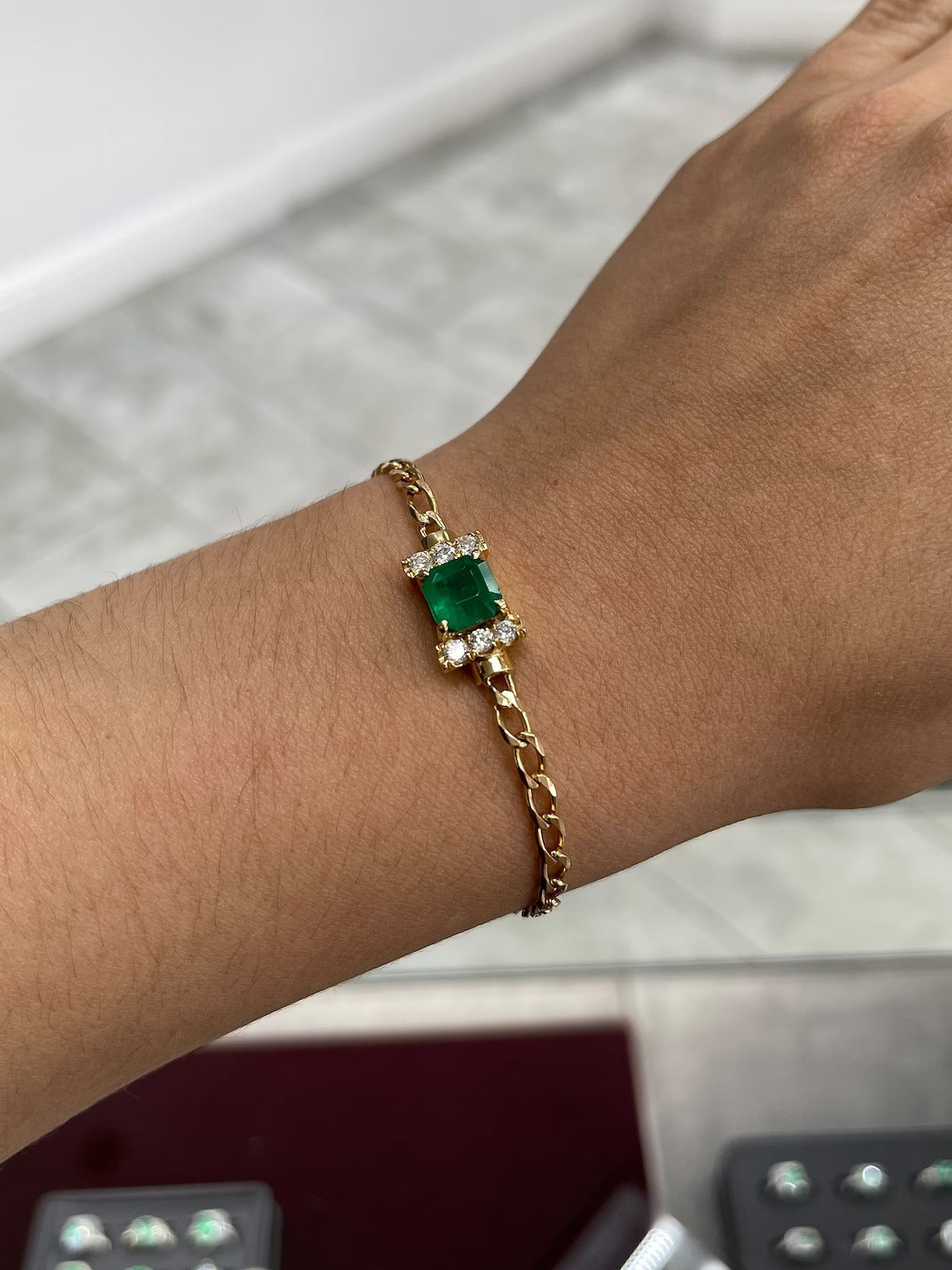 3.25tcw 18K Gold Colombian Emerald Asscher Cut Bracelet with Diamond Accents - Elegant Jewelry for Weddings, Parties & Special Occasions