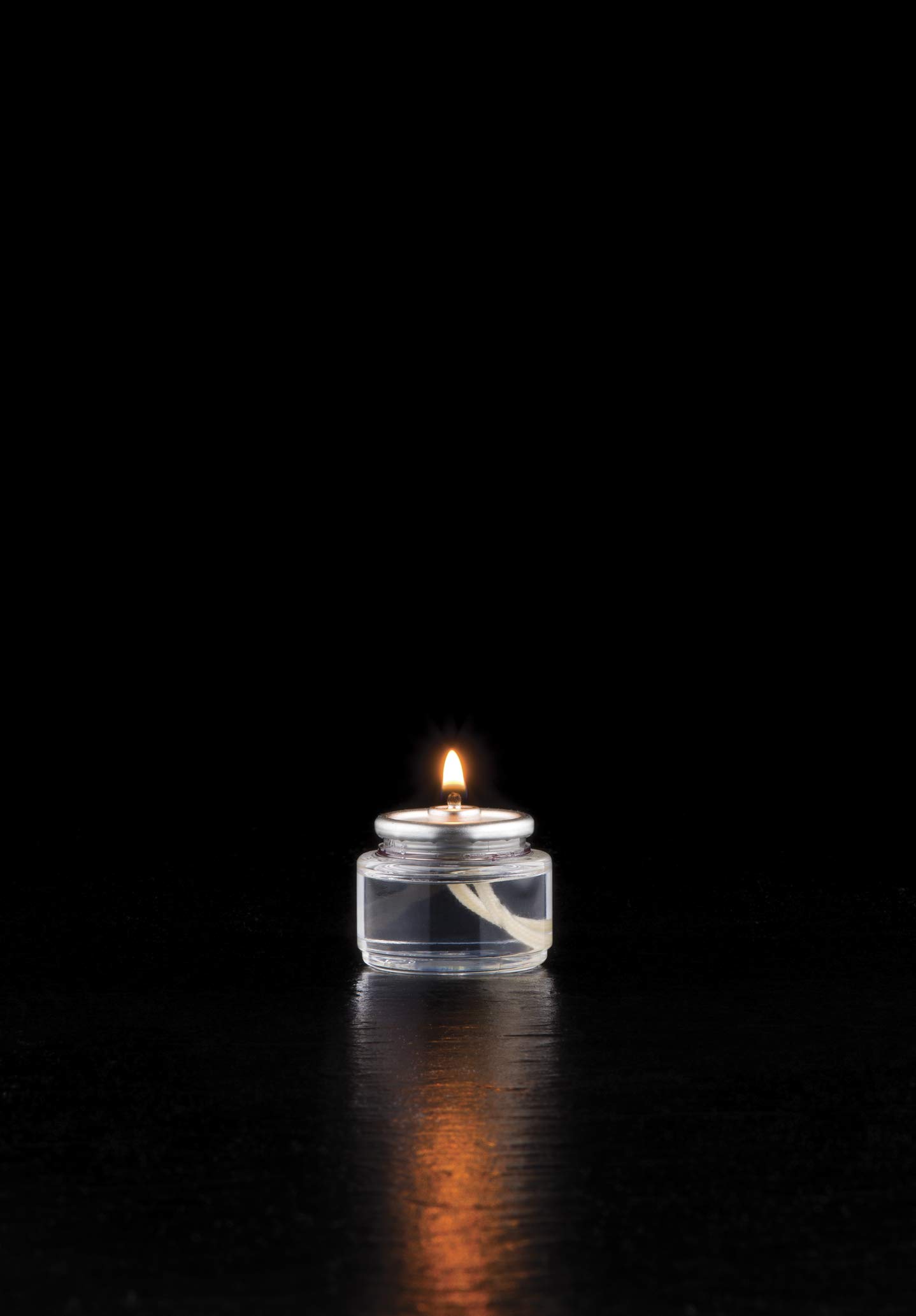 Hollowick 8-Hour Tealight Disposable Liquid Candles - 24/Pack, 12 Packs per Case - Perfect for Weddings, Restaurants, and Home Decor