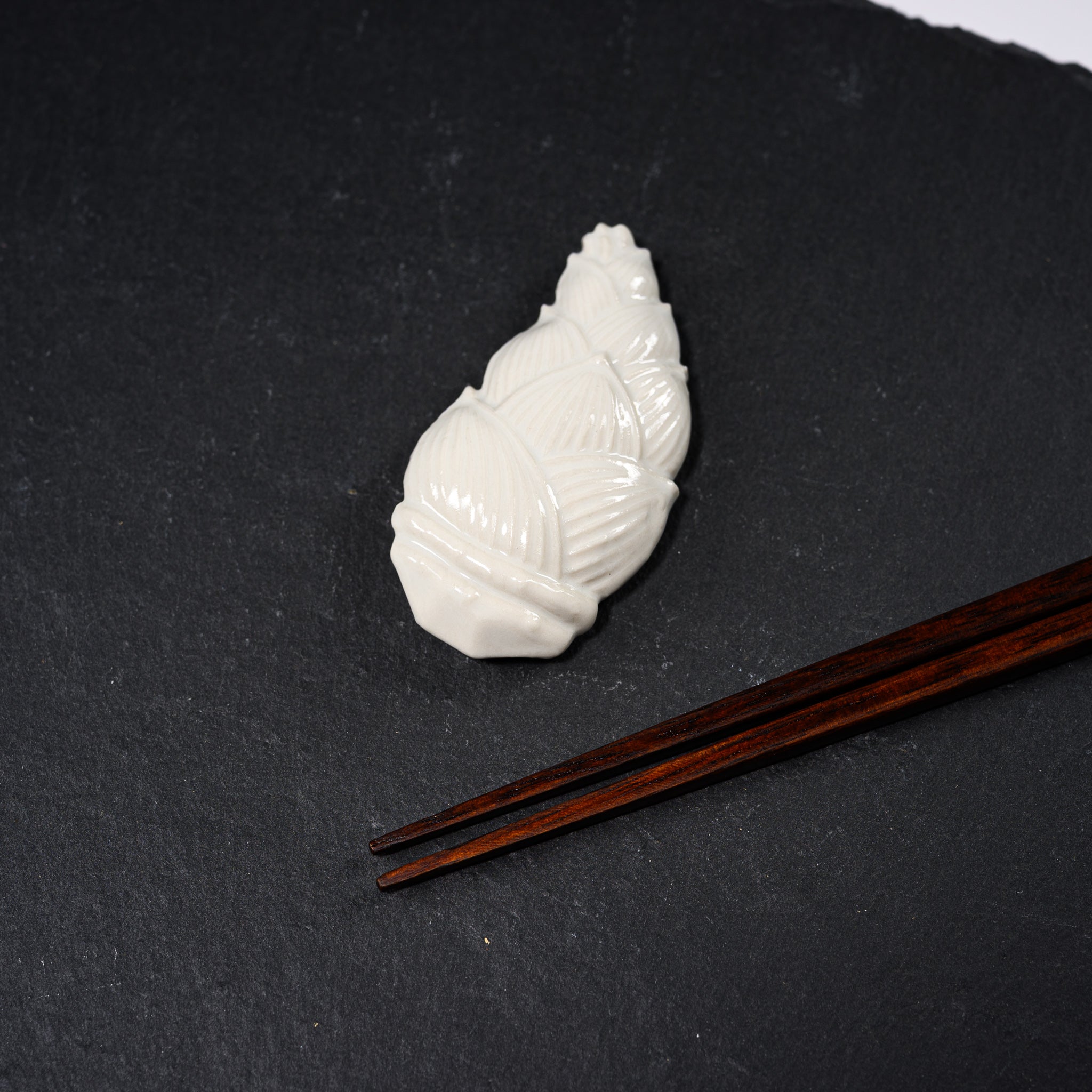 Handmade USUKIYAKI Chopstick Rest - Bamboo Shoot Design | Japanese Ceramic Tableware for Sushi, Ramen & Asian Dining | Perfect Gift for Home & Restaurant Use