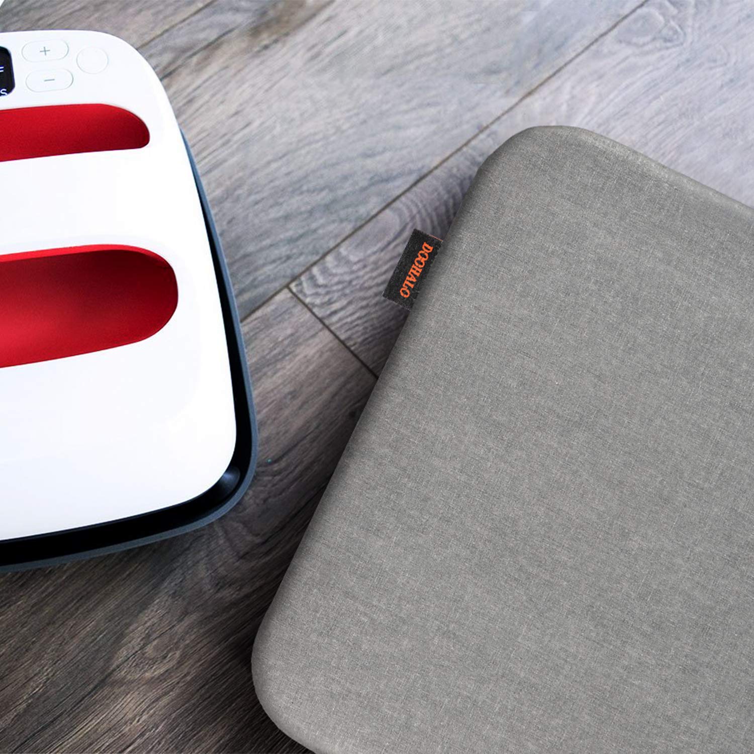 DOOHALO Heat Press Mat for Cricut Easy Press - Non-Stick Craft Ironing Mat for HTV Vinyl, T-Shirts & DIY Projects - Perfect for Power Heat Press Machine & Vinyl Transfer Insulation (Great for Home Crafting & Small Business Use)