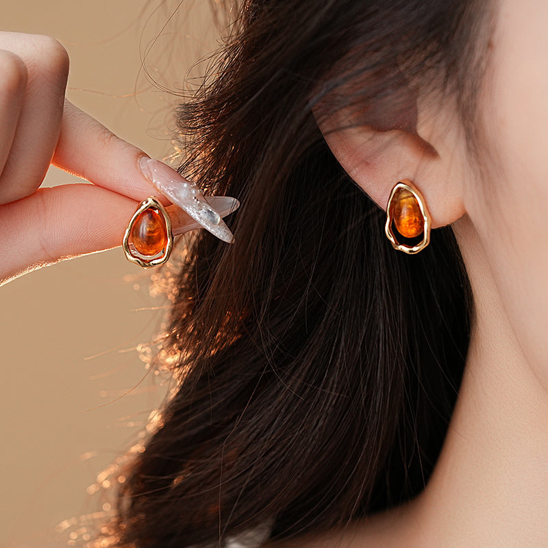 Dainty Mini Teardrop Stud Earrings for Women - HE6199 | Hypoallergenic Cubic Zirconia Earrings for Everyday Wear, Date Night & Special Occasions