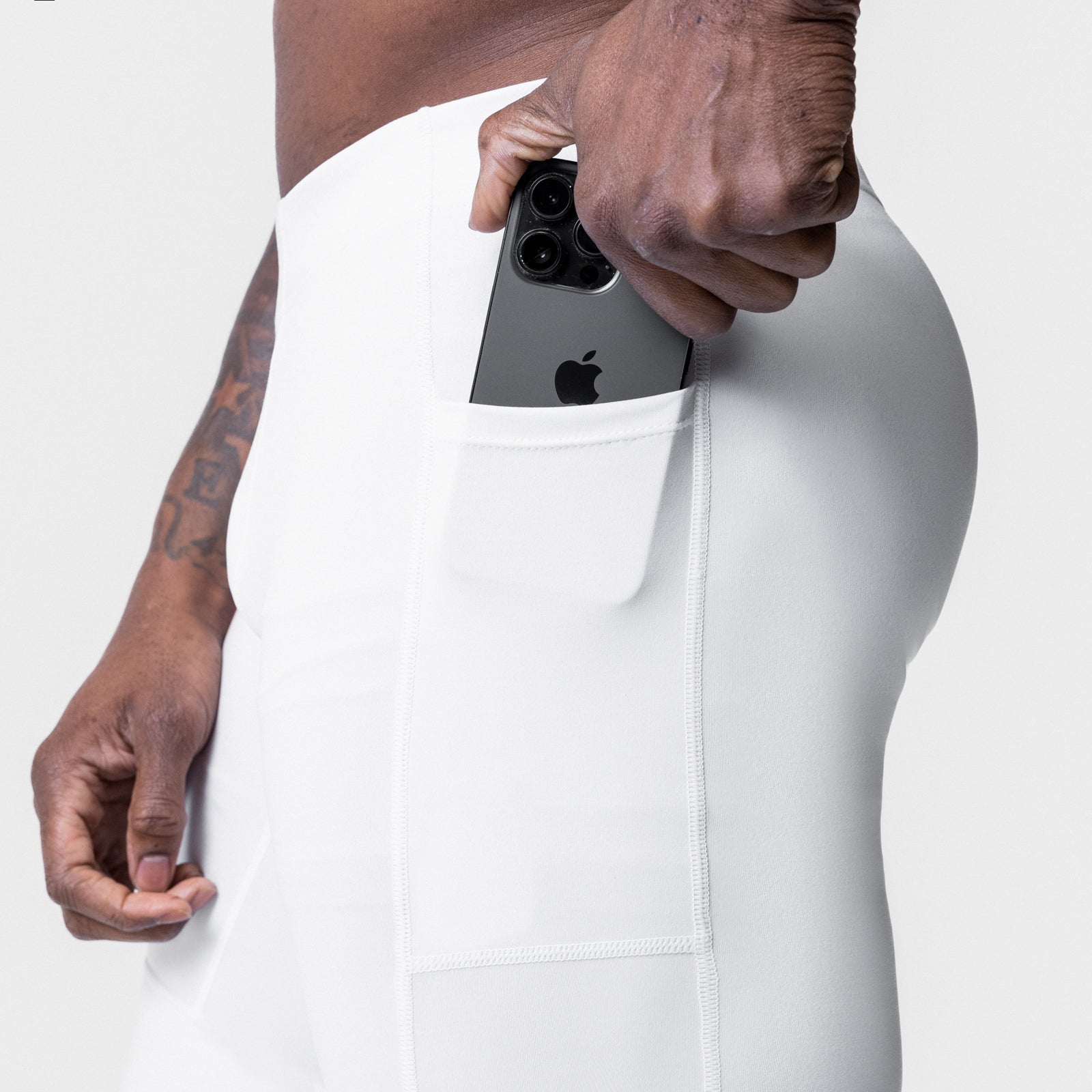 WarpFlexx™ Side Pocket 3/4 Length Yoga Leggings for Women - Breathable Workout Pants - White | Perfect for Gym, Running, Pilates & Lounge Wear