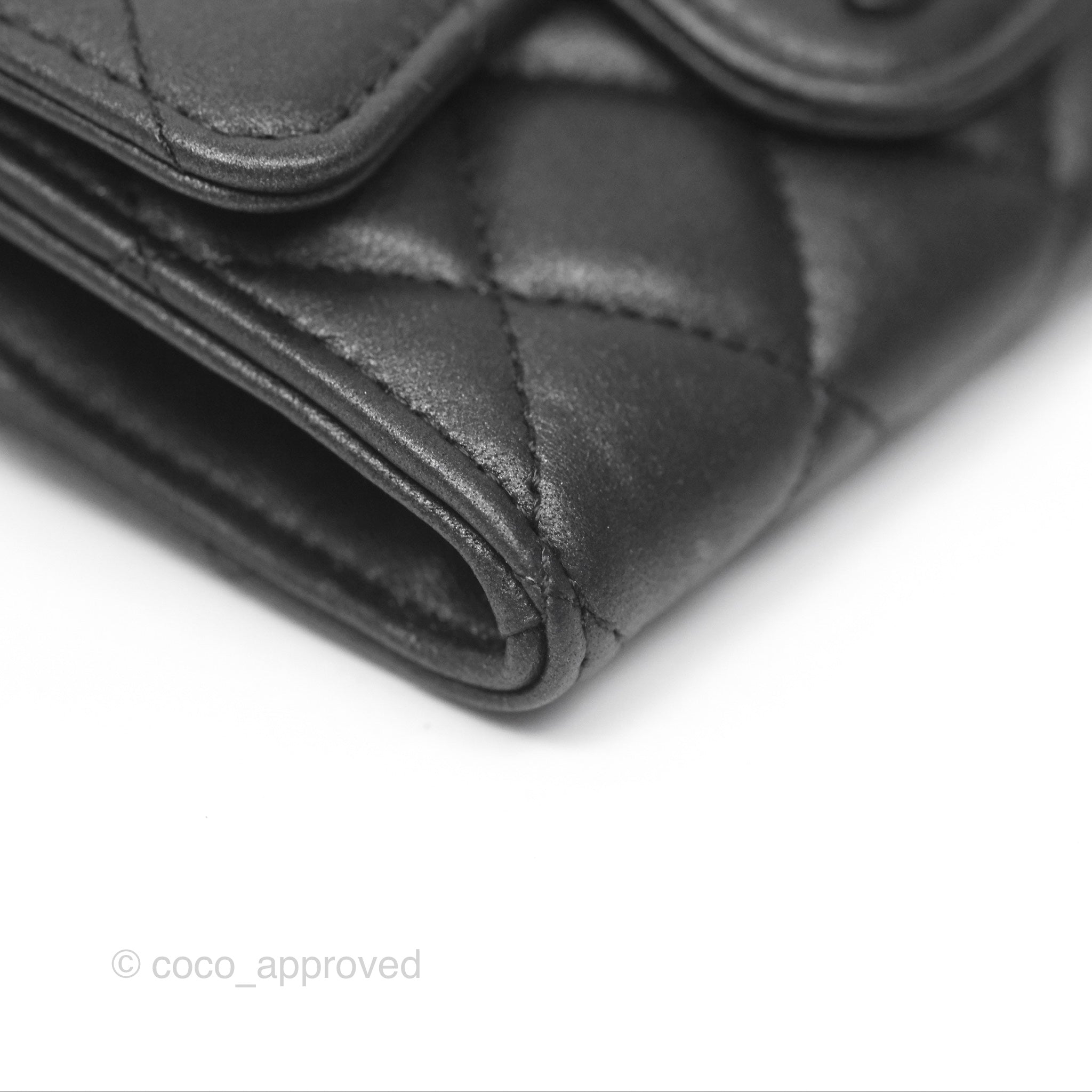 Chanel Classic Flap Card Holder - Quilted Iridescent So Black Leather Wallet for Women | Luxury Credit Card Case for Everyday Use & Special Occasions