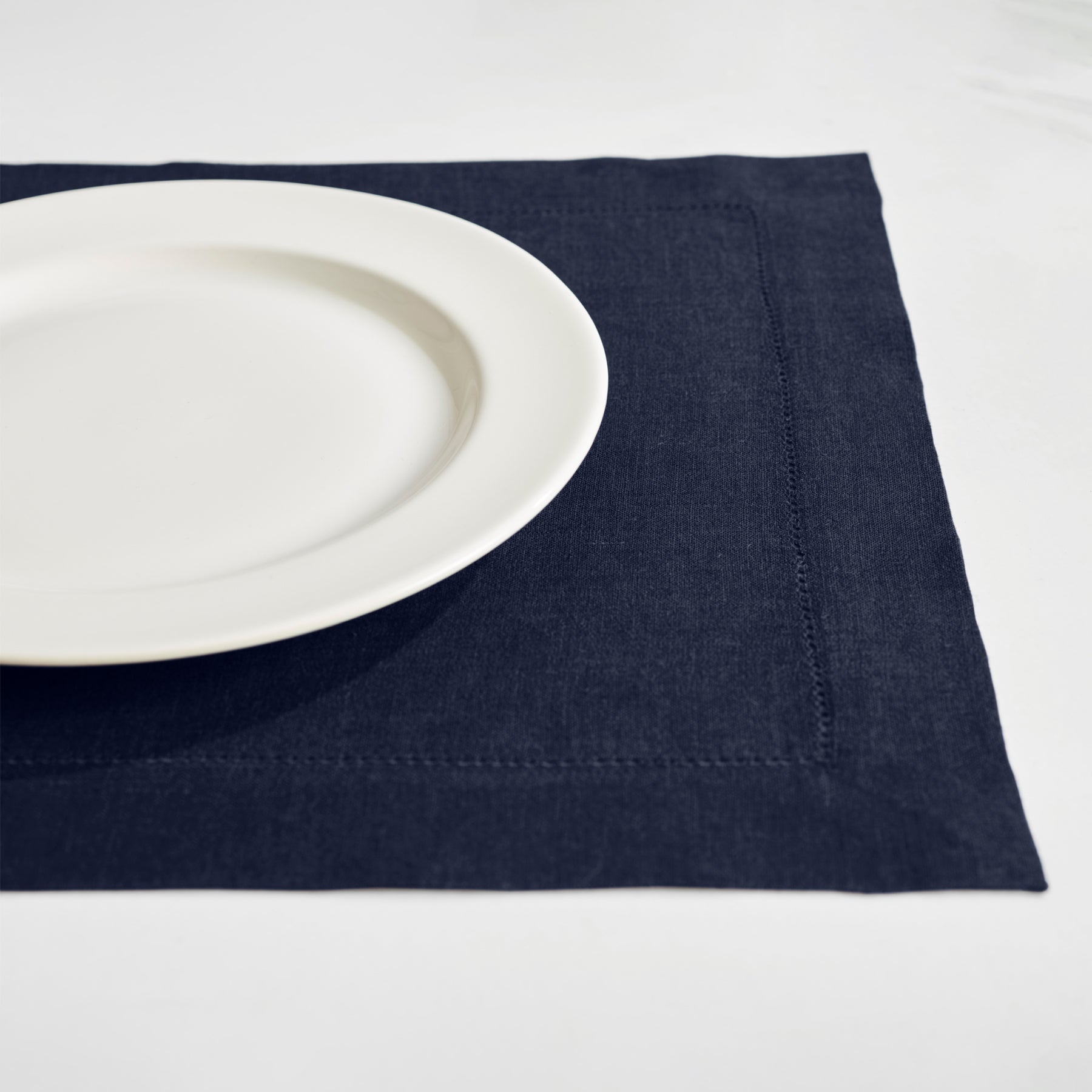 Premium Sonoma Hemstitch Placemats Set of 4 - Elegant Linen Table Mats for Dining & Entertaining - Perfect for Dinner Parties, Holiday Gatherings & Home Decor
