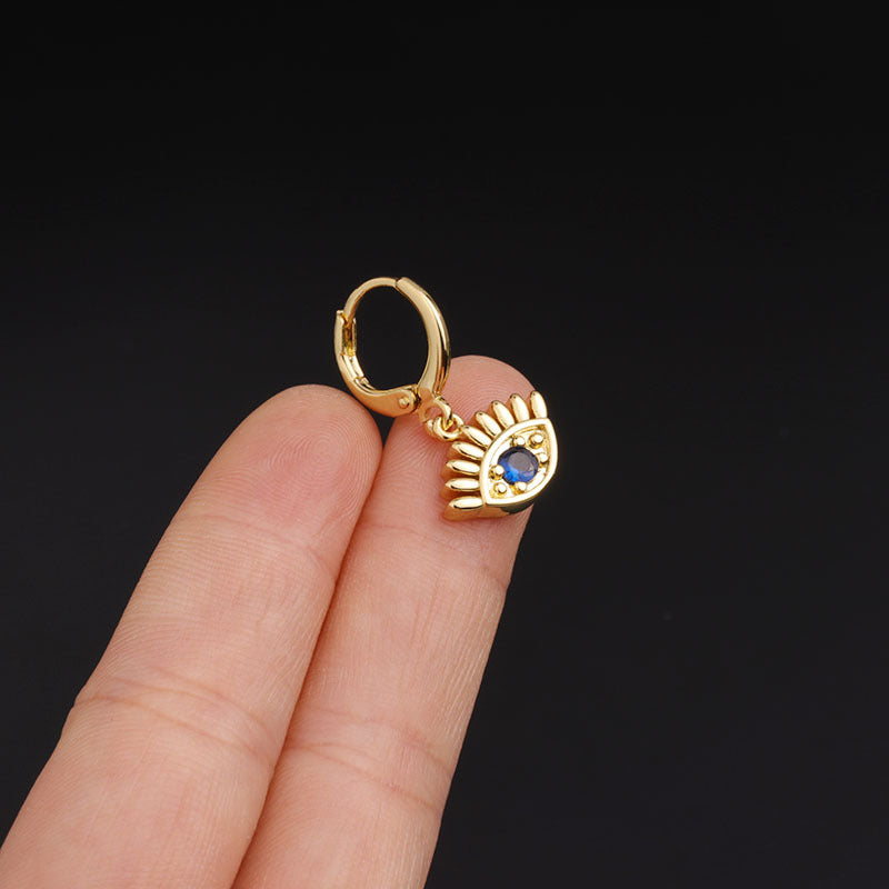 18K Gold Cartilage Seahorse Huggie Hoop Earrings for Women - Dainty & Elegant Seahorse Design for Helix, Tragus, or Lobe Piercings - Perfect for Everyday Wear, Gifts, and Special Occasions
