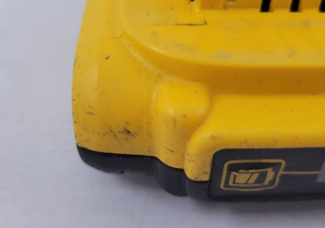 DEWALT DCB203 20V MAX 2.0Ah Lithium-Ion Battery Pack - Compatible with DEWALT 20V Power Tools - Perfect for Drills, Saws, and Other Cordless Tools