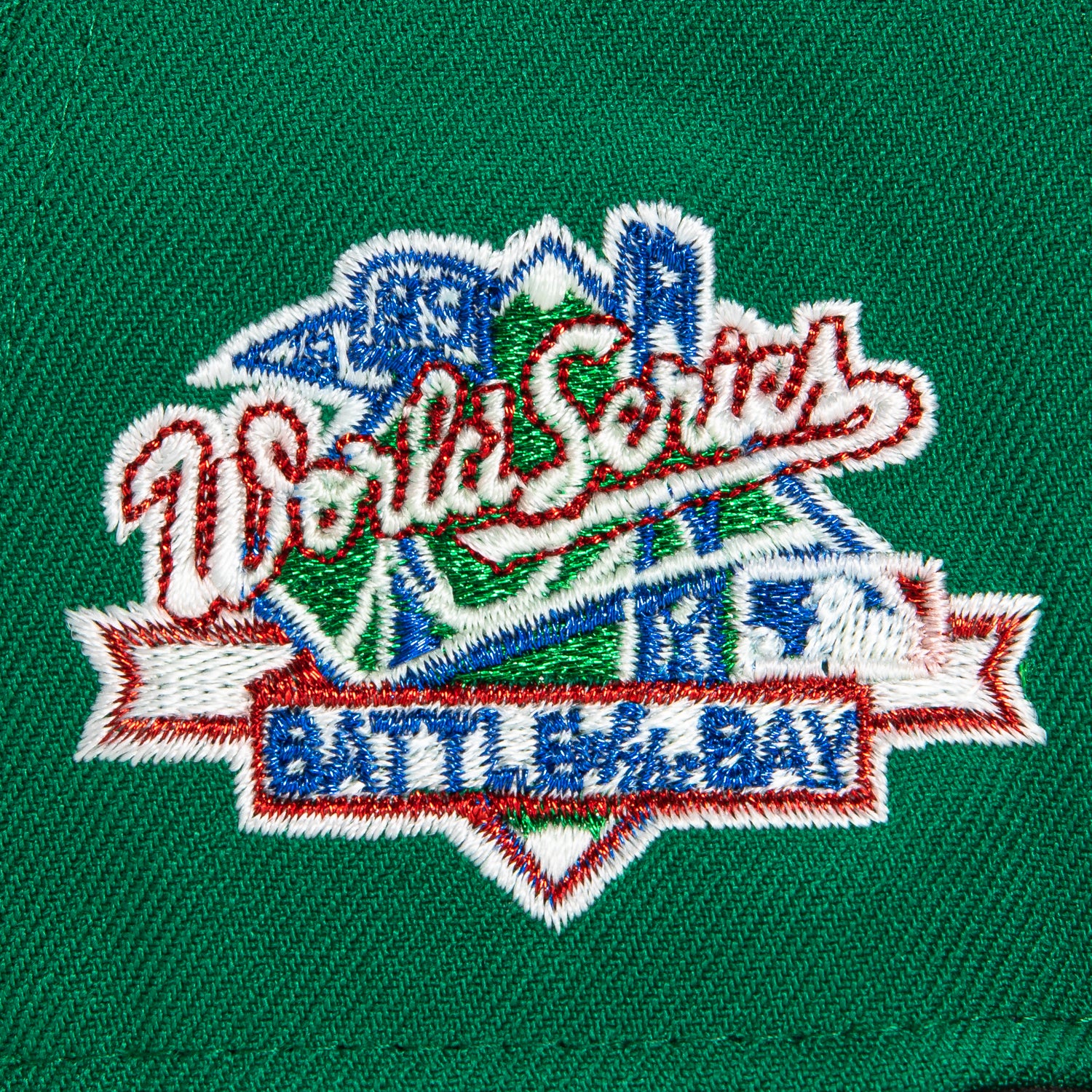 New Era 59Fifty Oakland Athletics Battle of the Bay Patch Script Hat - Kelly Green & Black - MLB Baseball Cap for Men & Women - Perfect for Games, Streetwear & Sports Fans